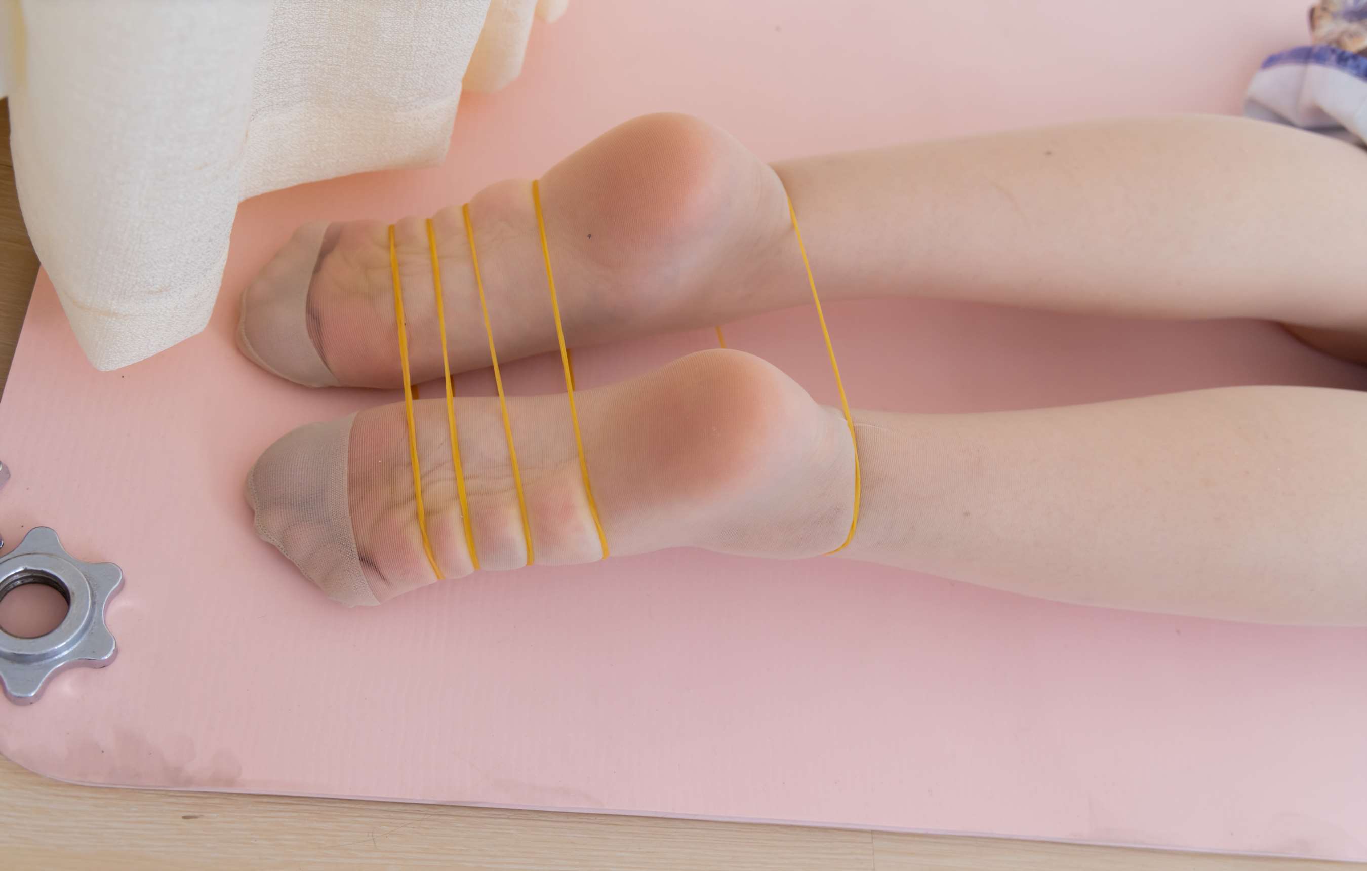 《泡泡-汉服、平底鞋、白棉袜、白船袜、薄肉丝》作品图