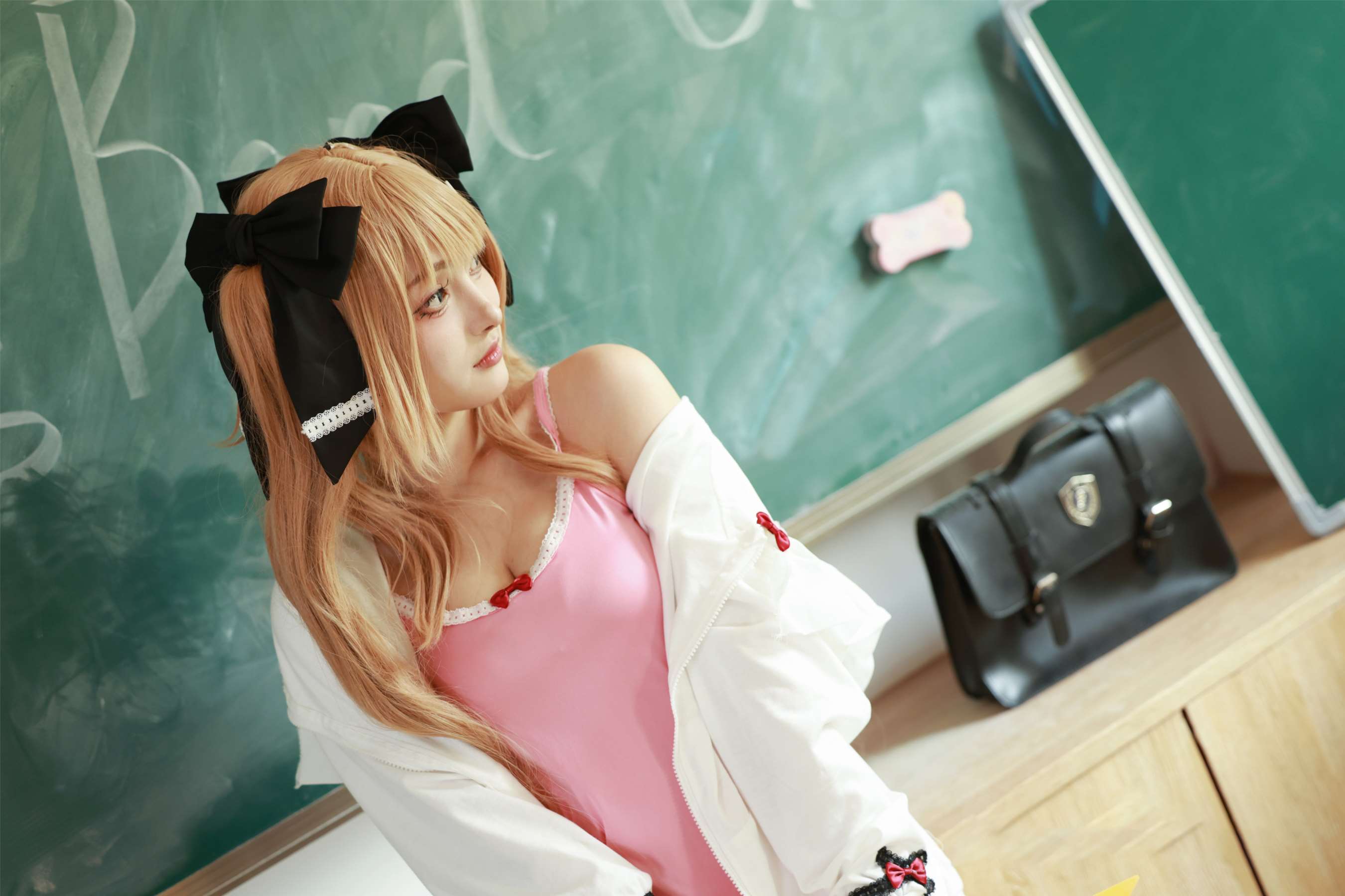 《茜茜-不良少女》作品图