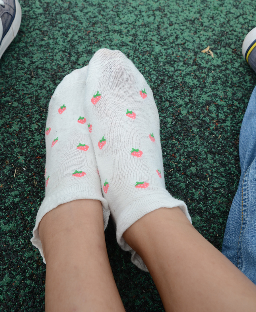 《操场少女草莓锦袜》作品图