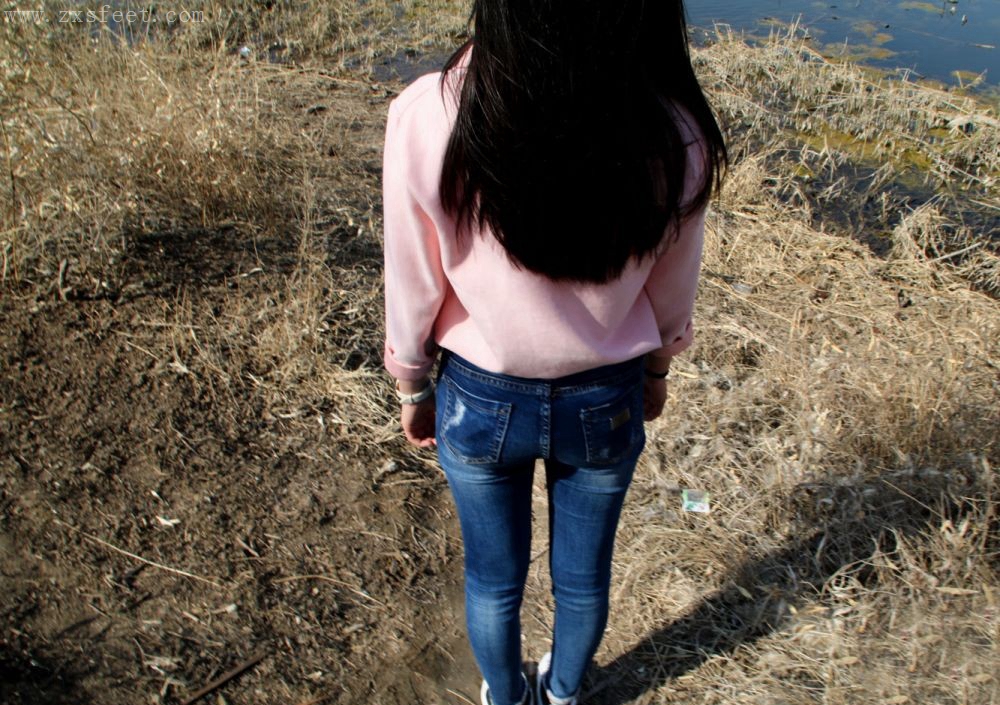 《湖边微风吹》作品图