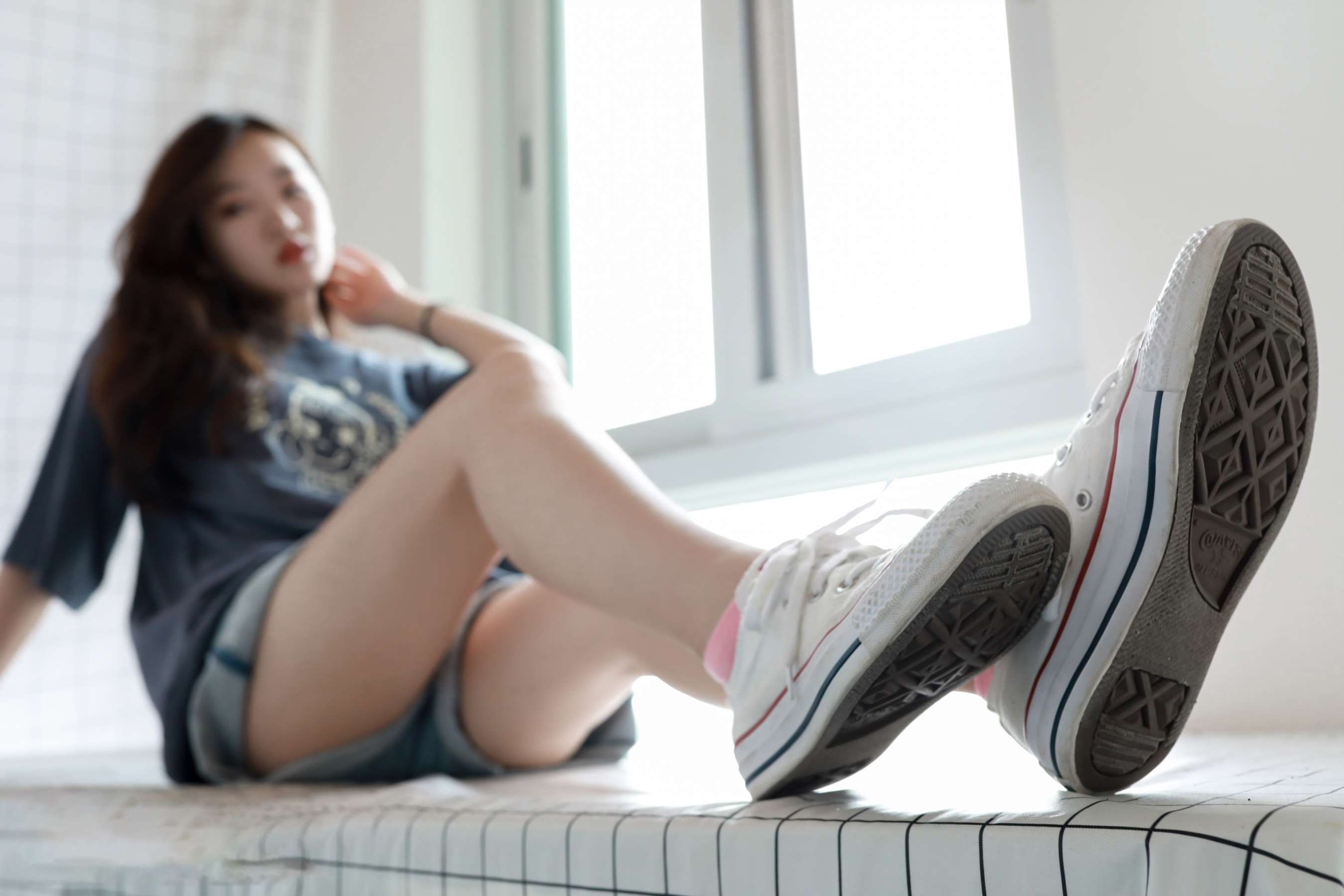 《雯雯-嫩足摆盘》作品图