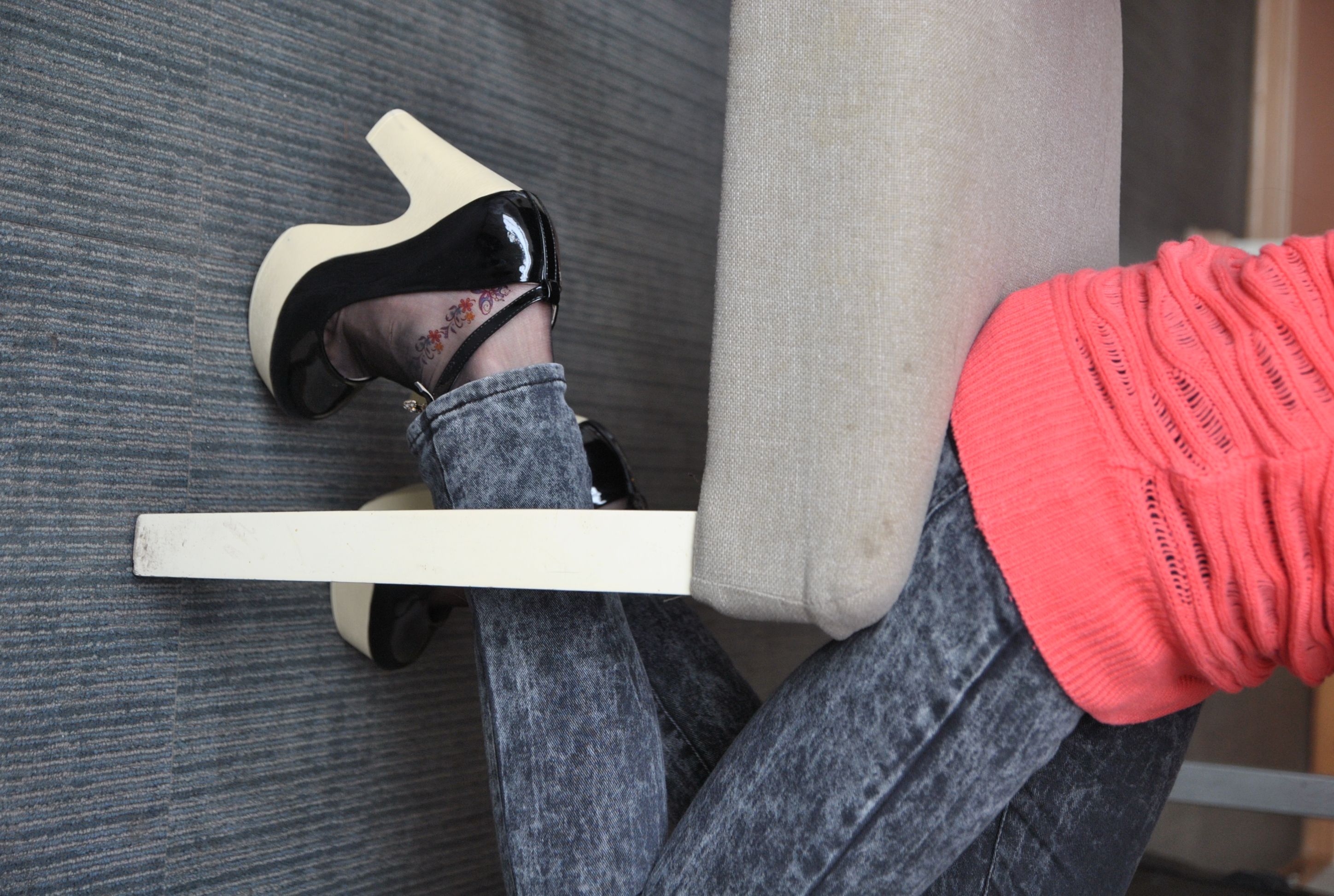 《雕花@黑丝脚丫》作品图