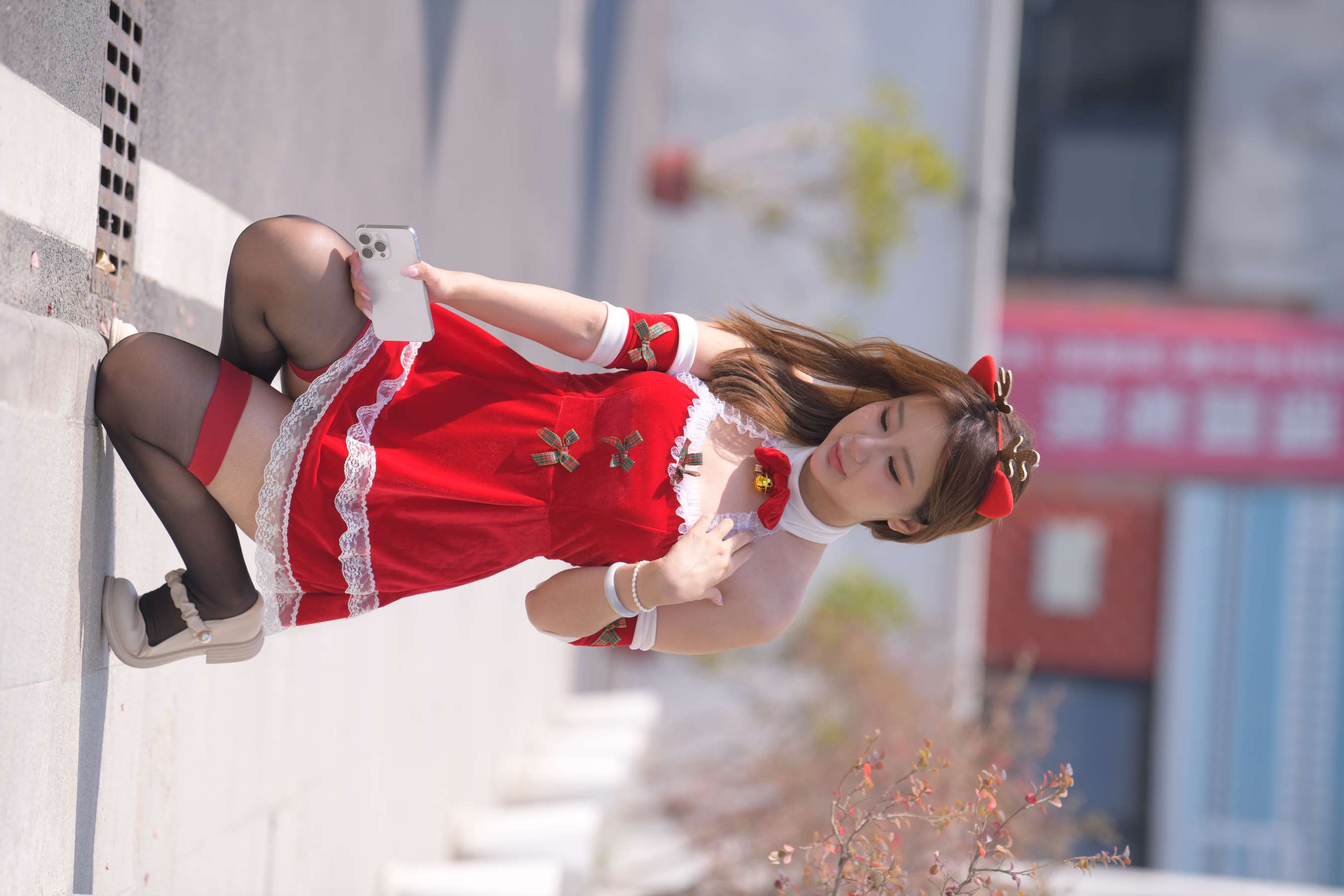 《圣诞美眉-黑丝足》作品图