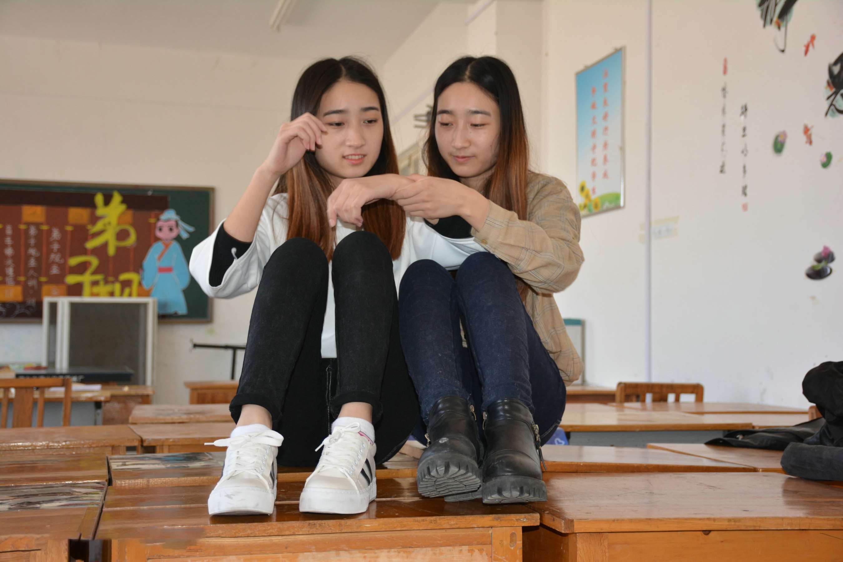 《晨瑶教室合拍》作品图