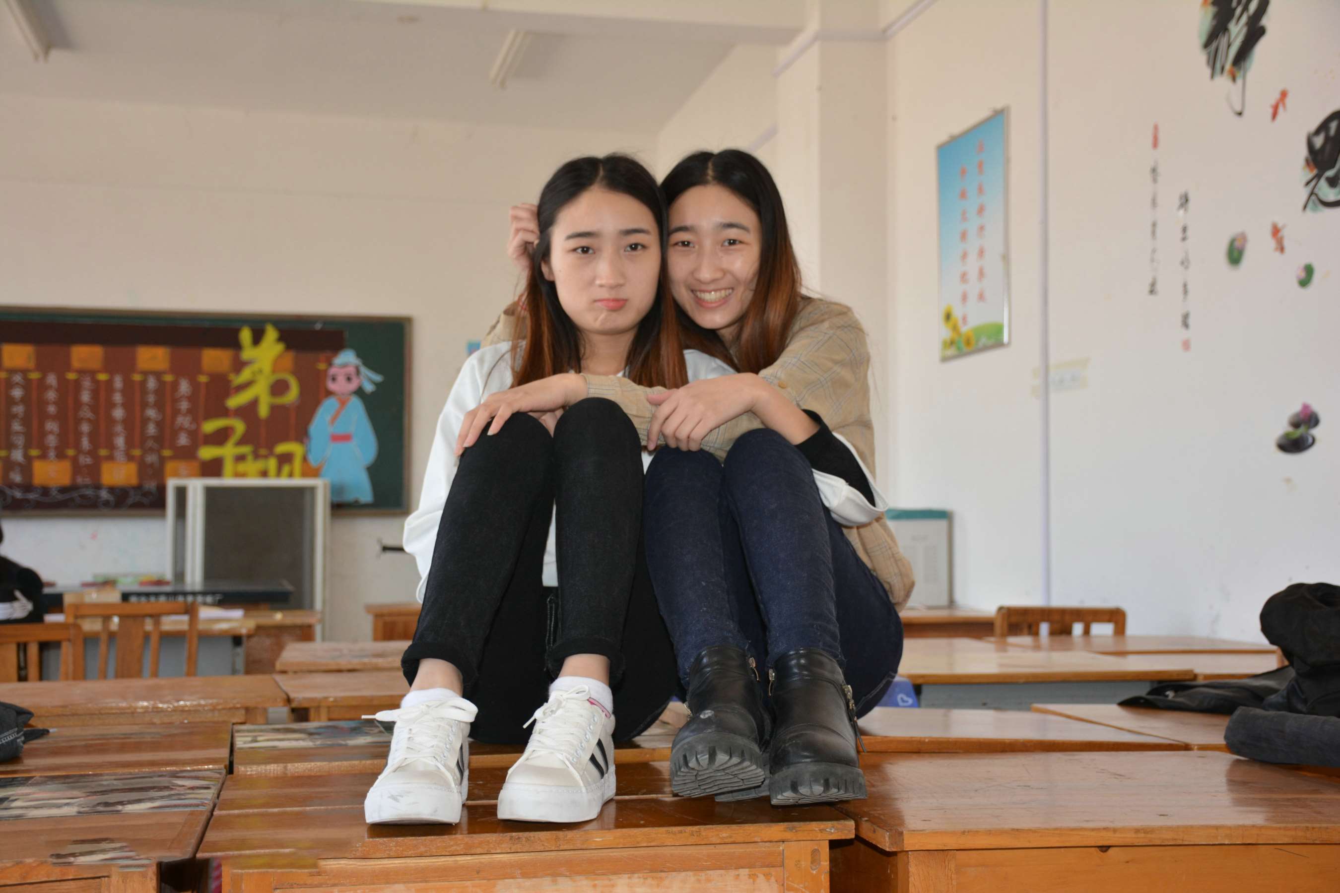 《晨瑶教室合拍》作品图