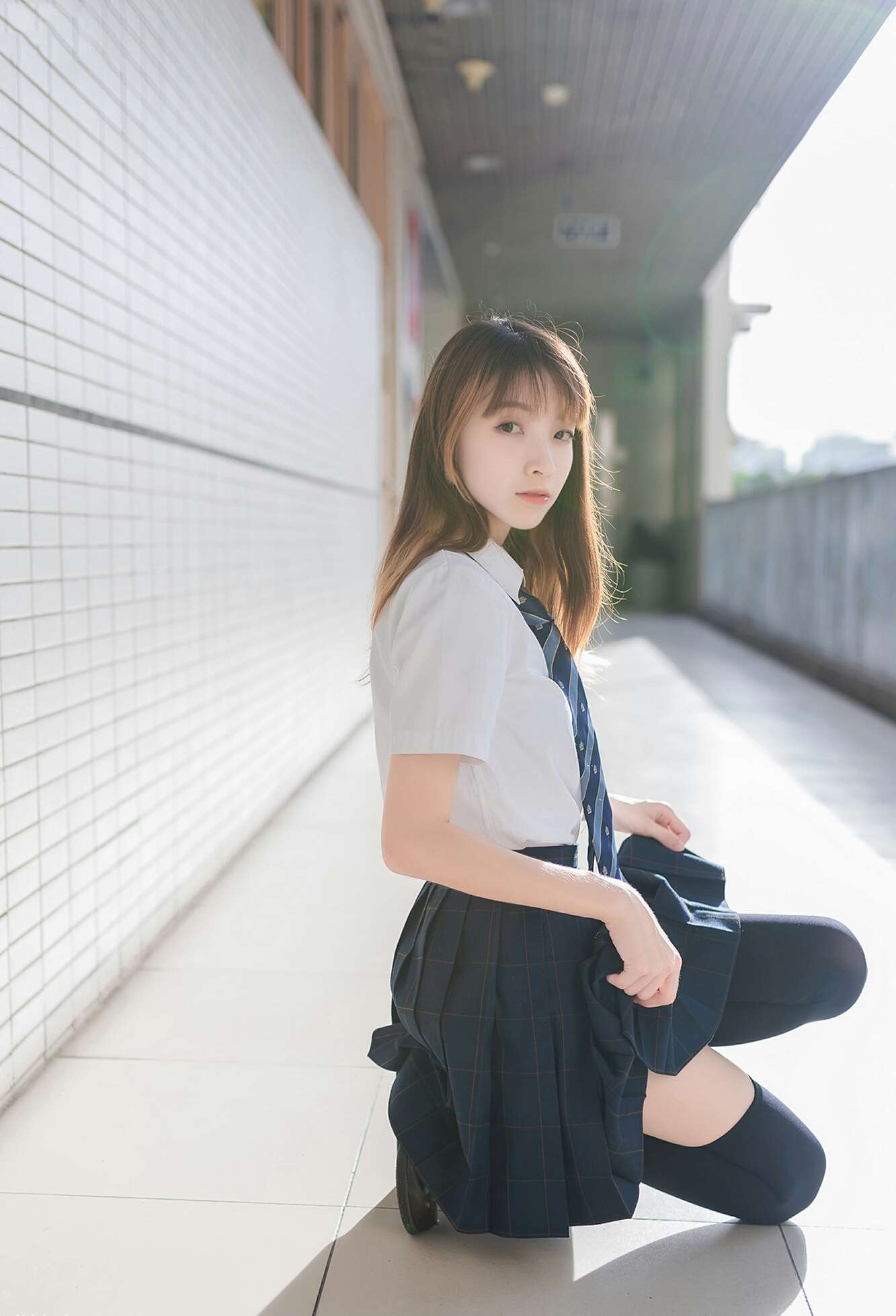 《芊芊学妹细腿》作品图