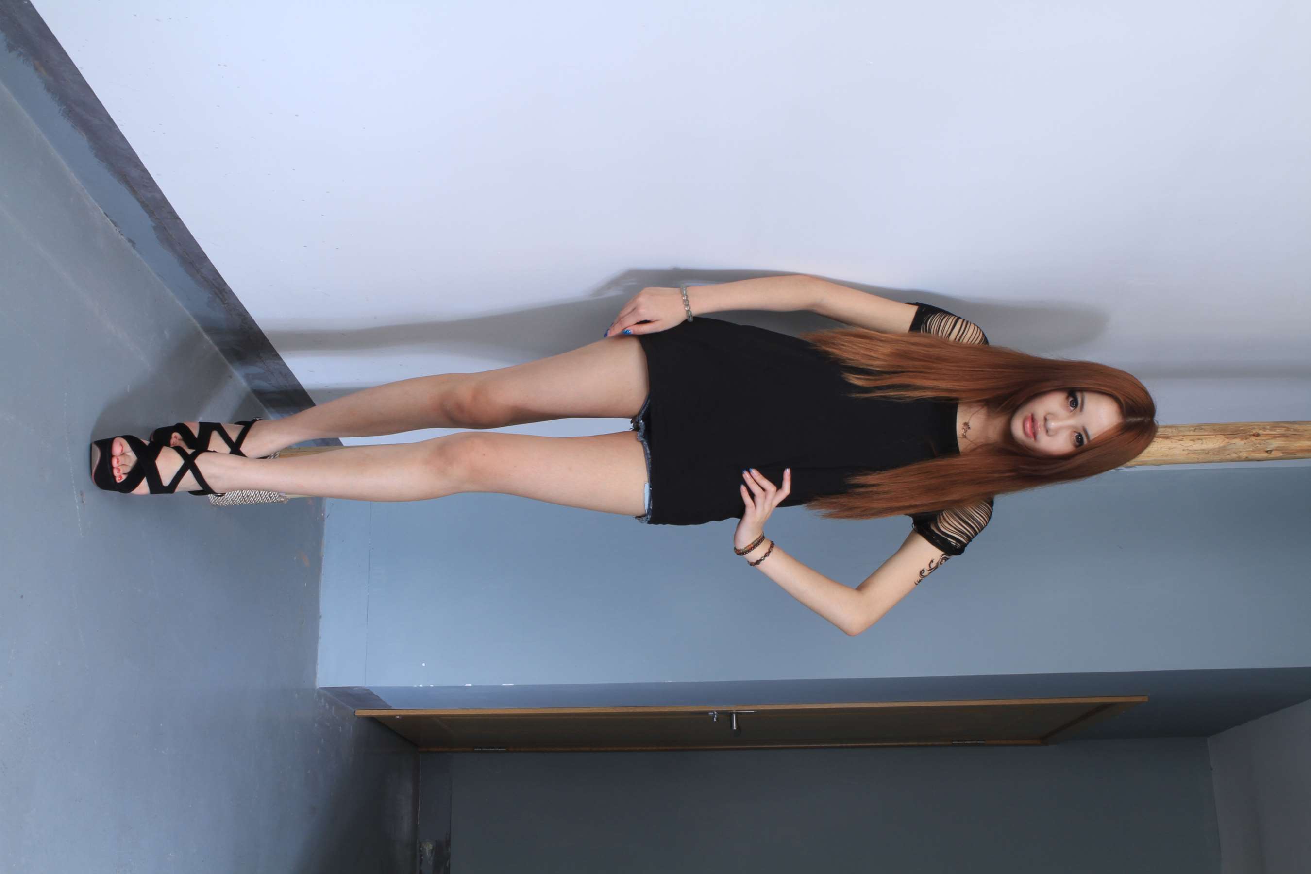 《小玉 高跟の嫩足》作品图