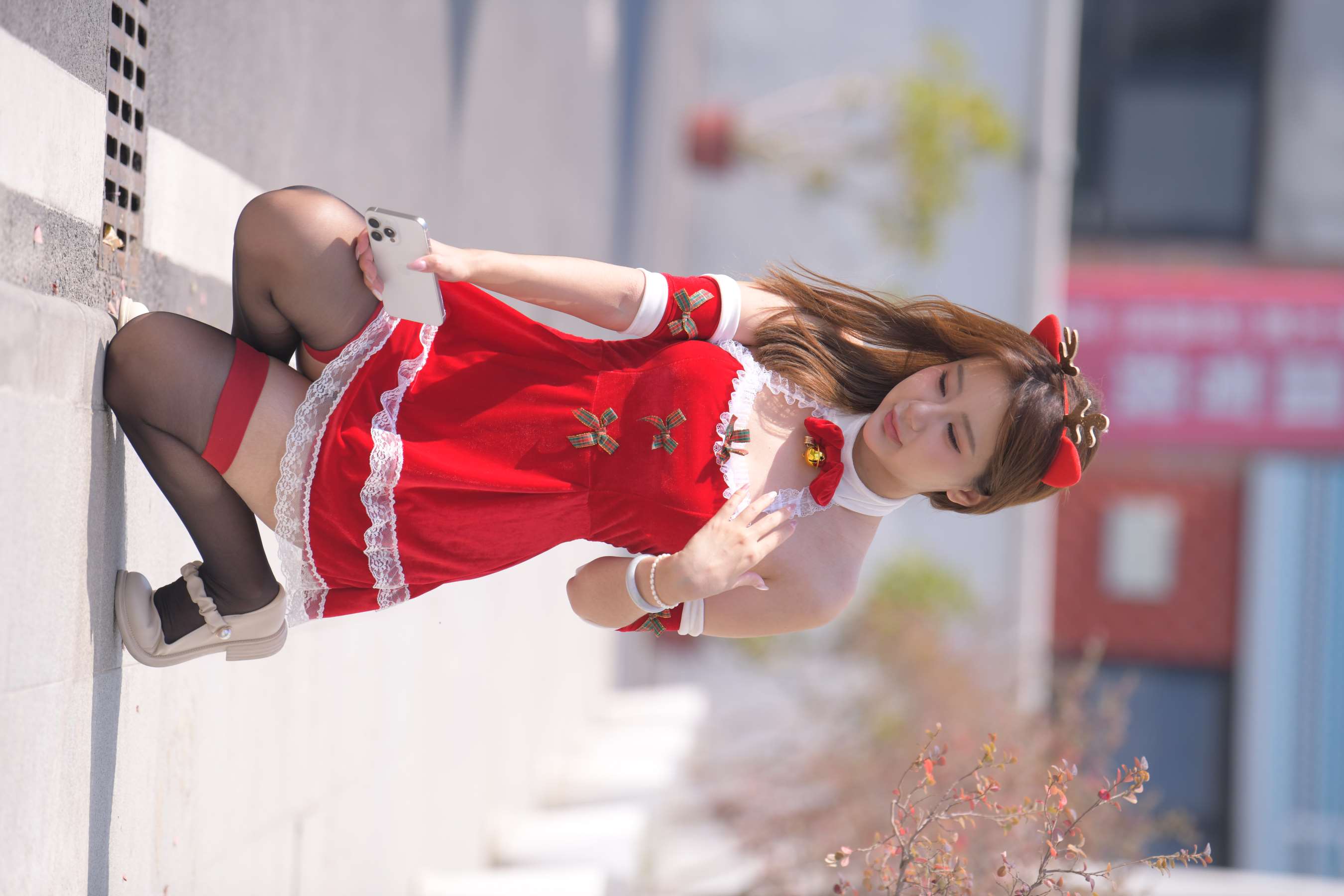 《圣诞美眉-黑丝足》作品图