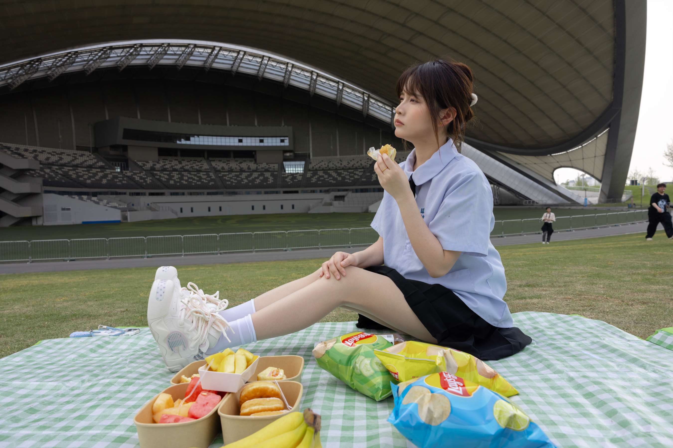 《小点心 户外野餐》作品图