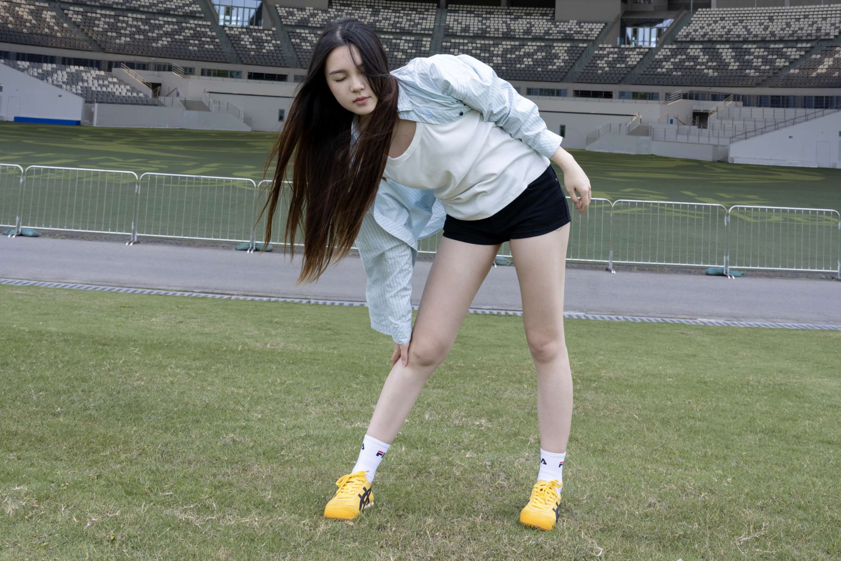 《金麦 体育馆秀足》作品图