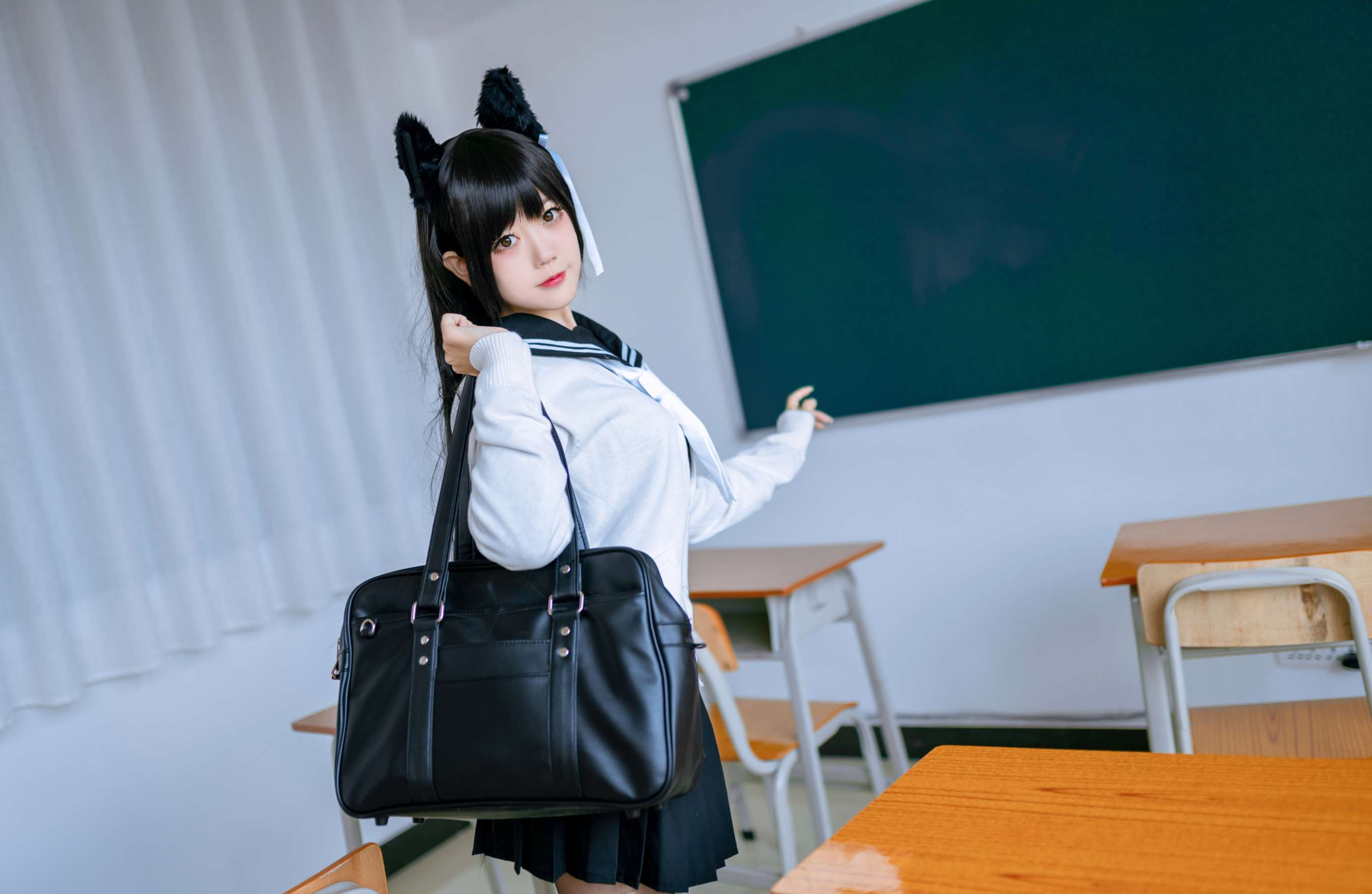 《教室皮鞋JK制服》作品图