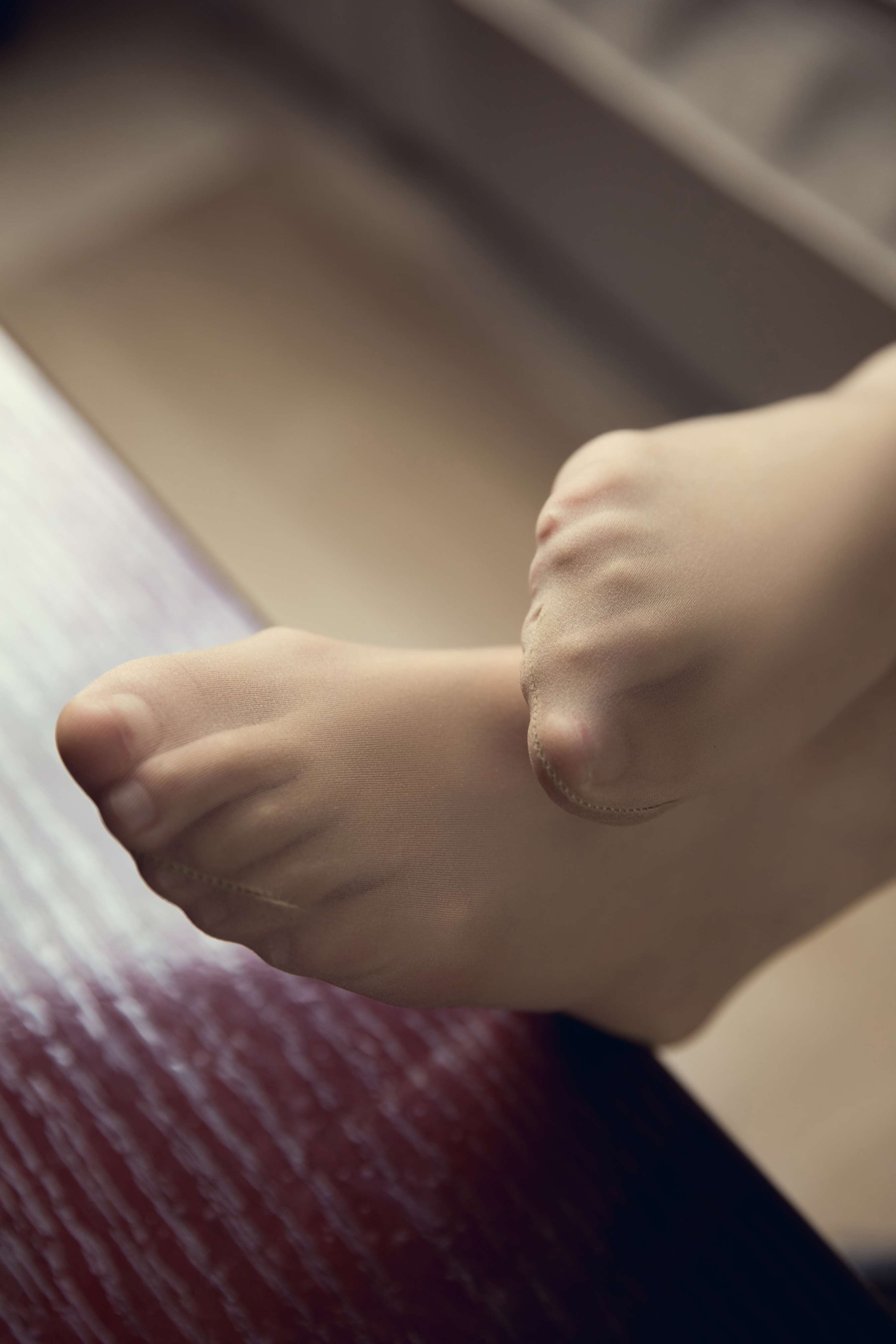 《雅丽-高跟の肉丝足》作品图