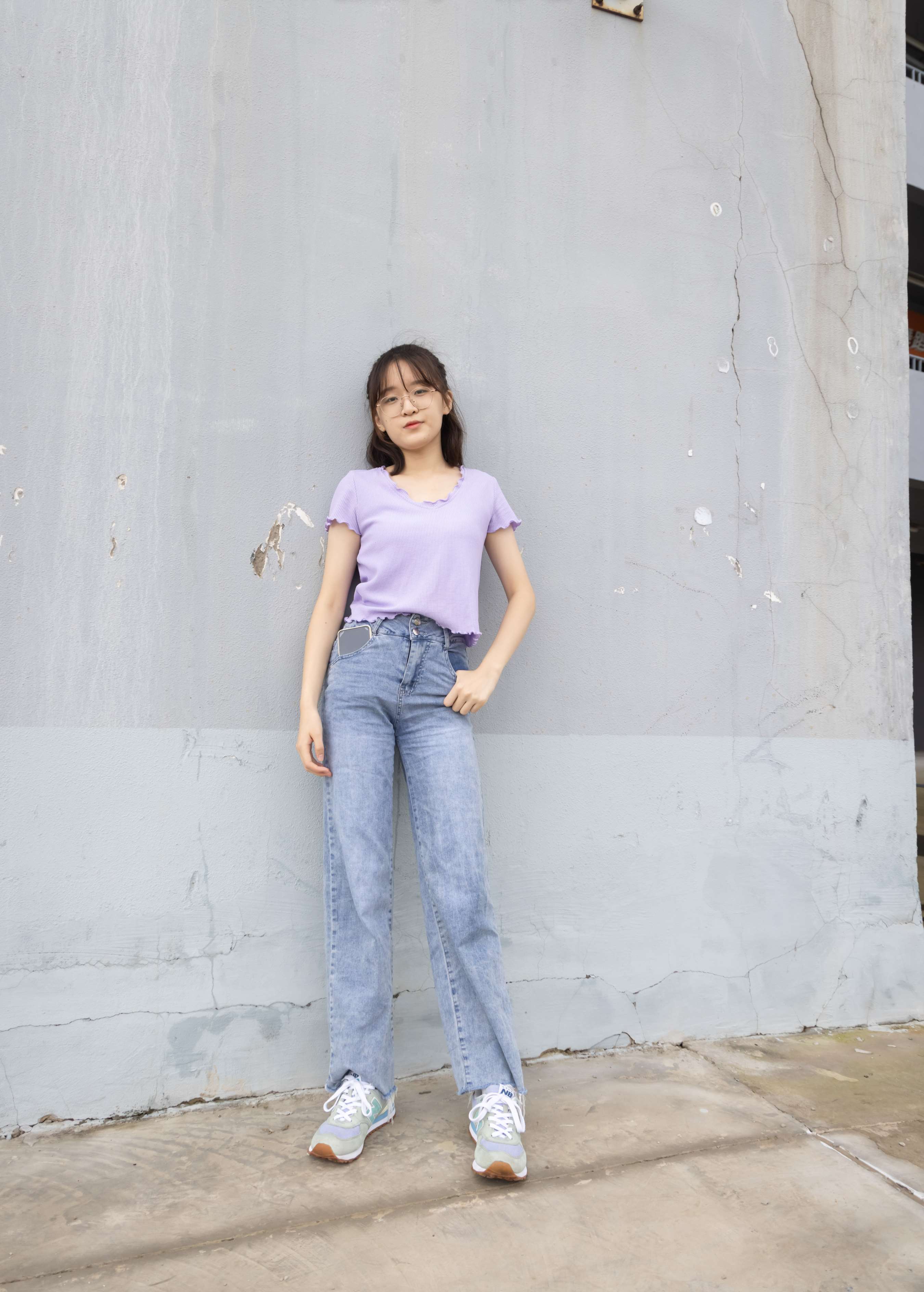 《熊熊学妹 NB运动鞋の棉袜脚》作品图