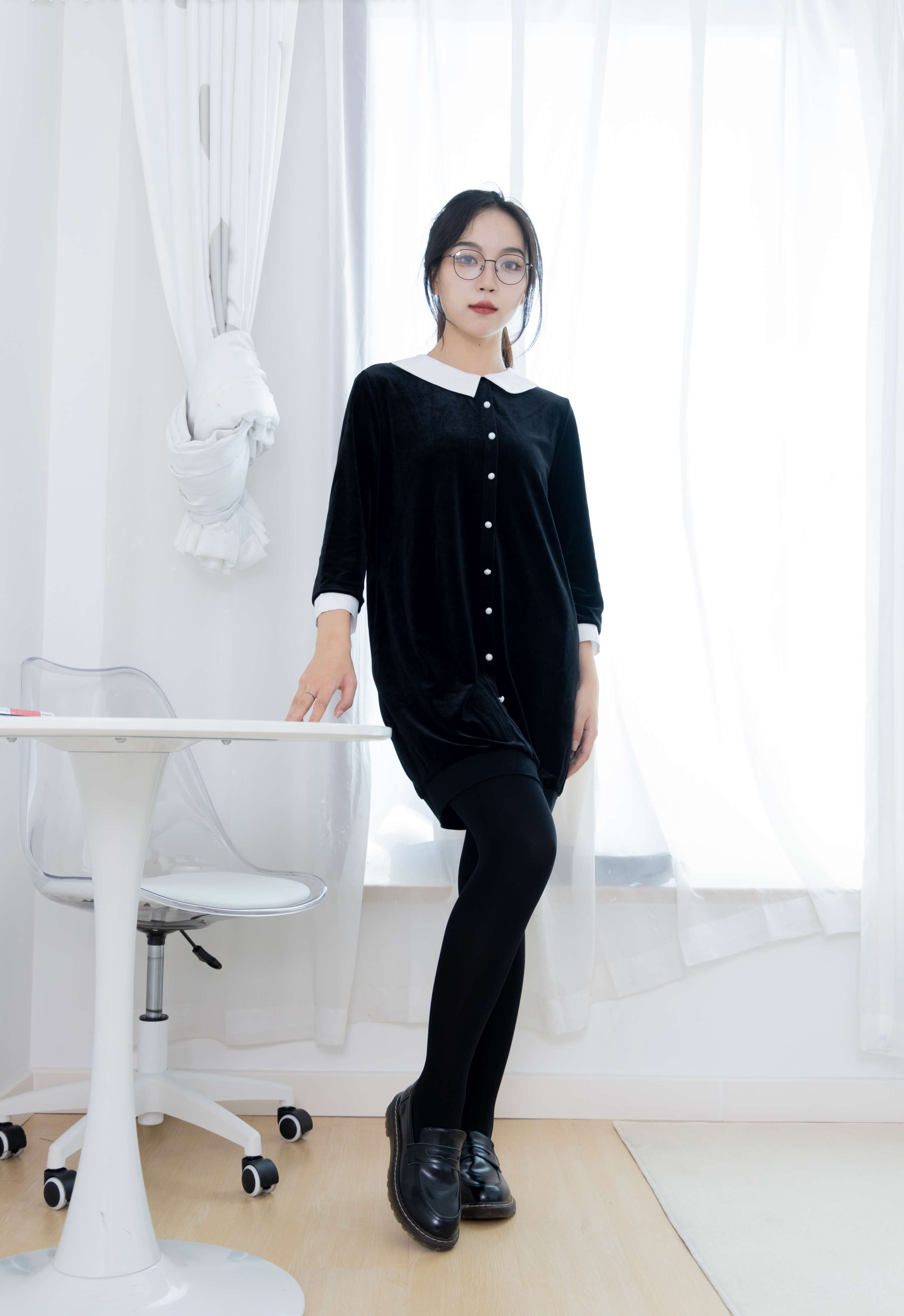 《纱纱-黑色记忆》作品图