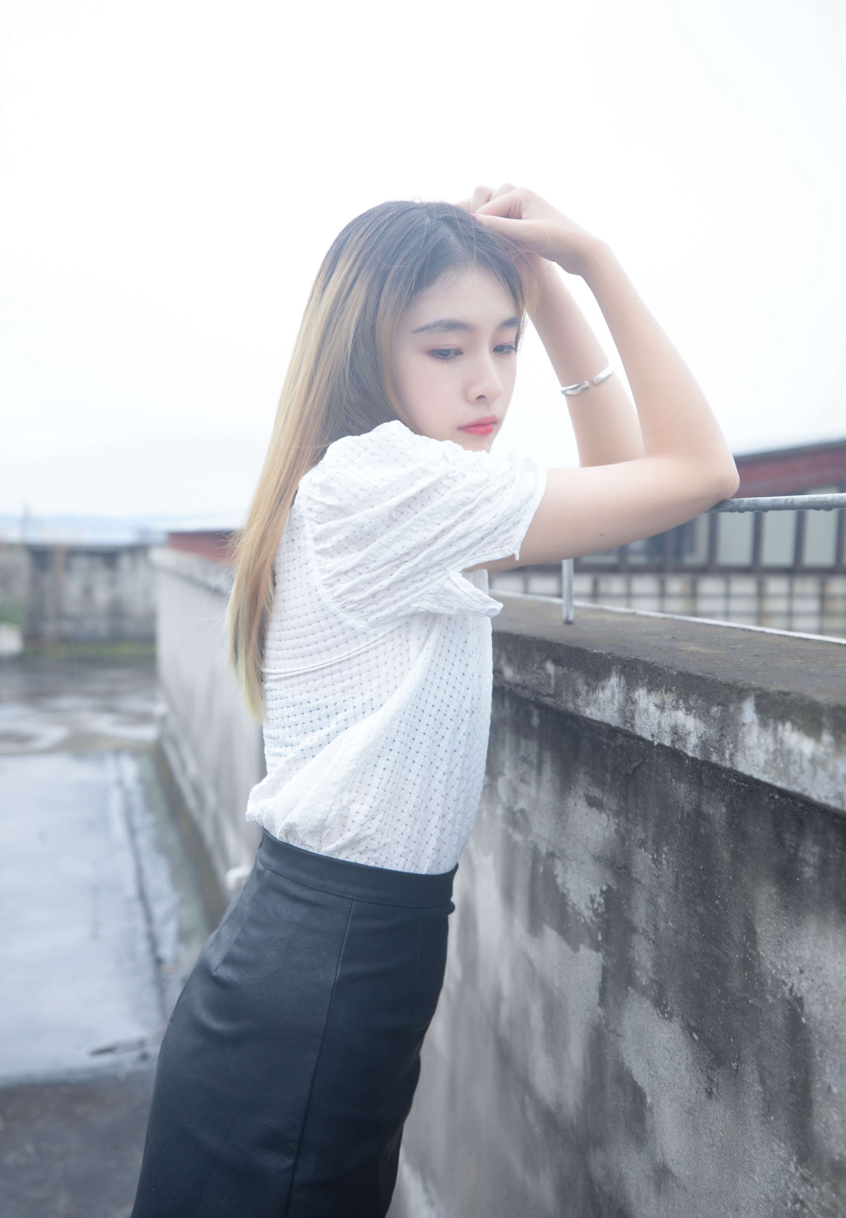 《晓瑞师妹 天台肉丝》作品图