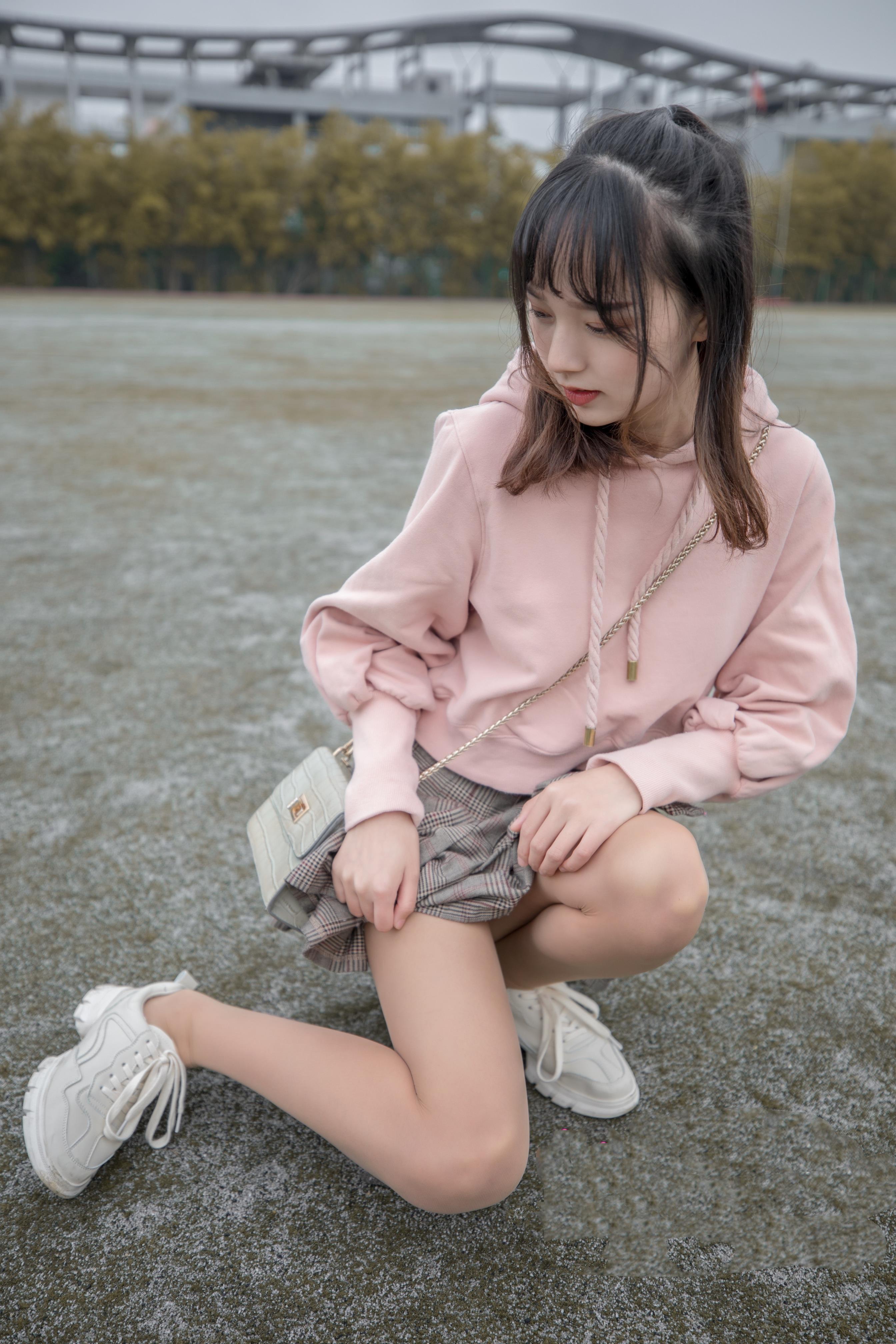 《操场上的小可爱+视频1个》作品图