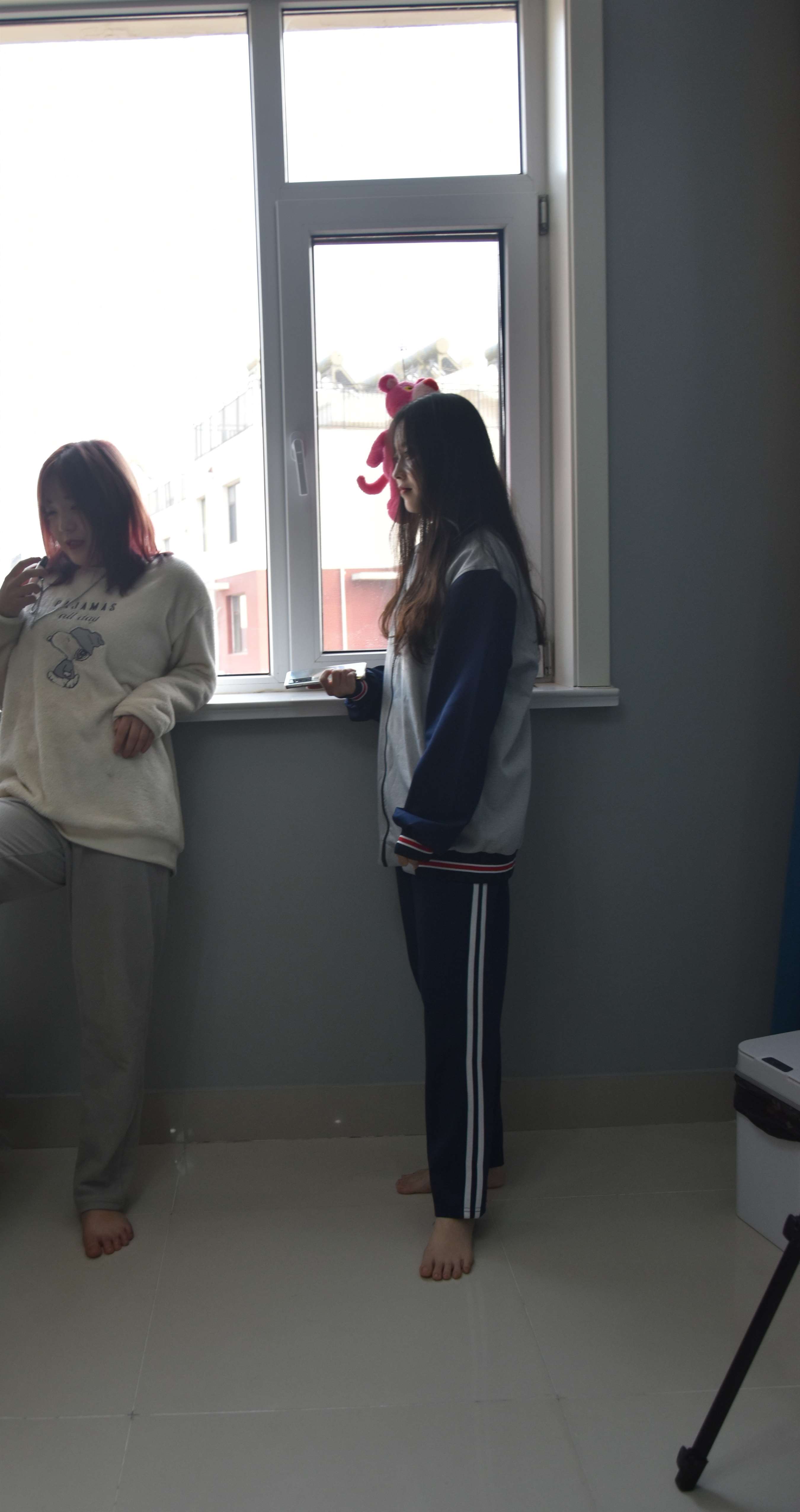 《高中少女脏棉袜【视频1个网盘下载】》作品图