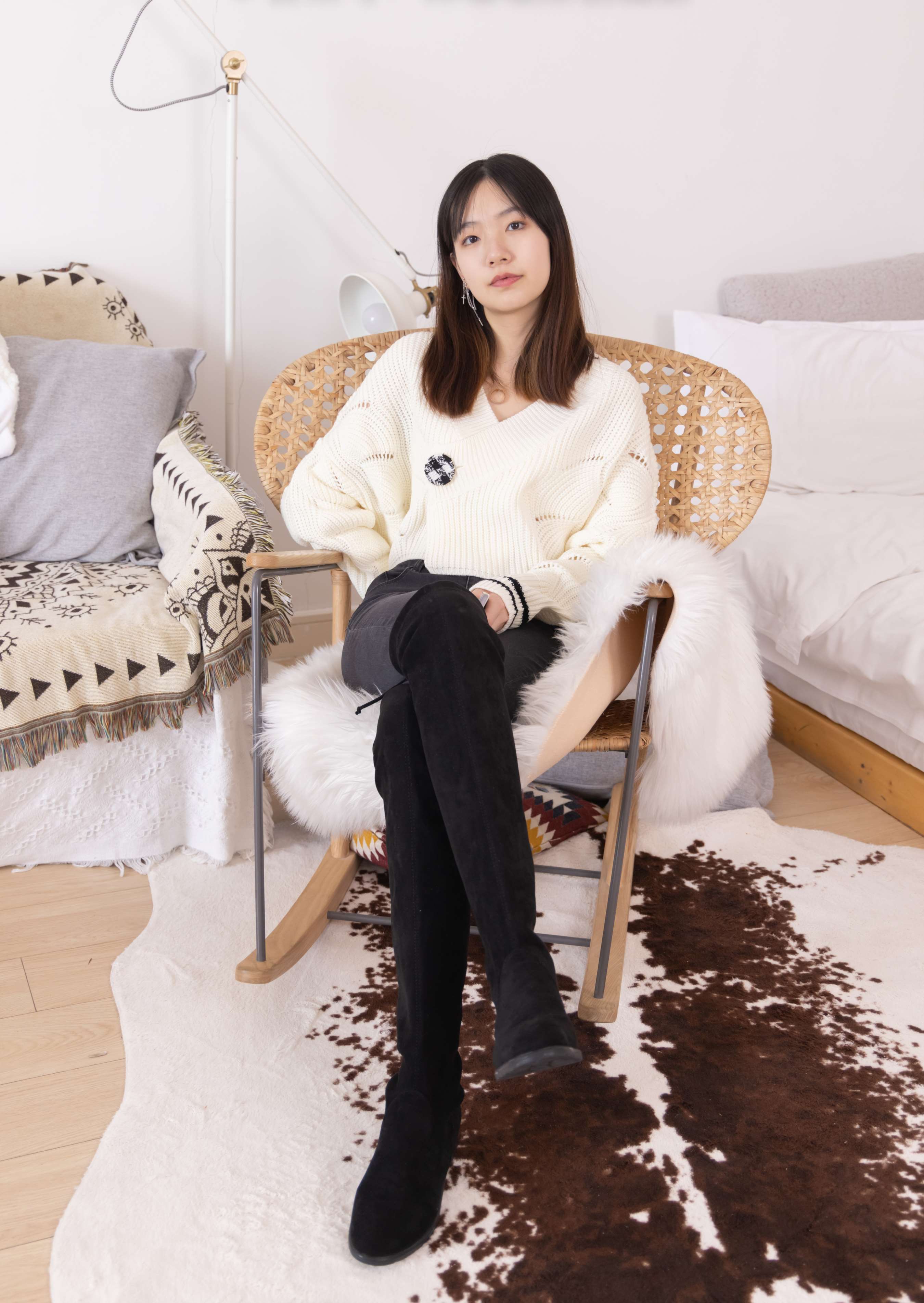 《小甜豆-长靴油亮灰丝の裤里丝》作品图