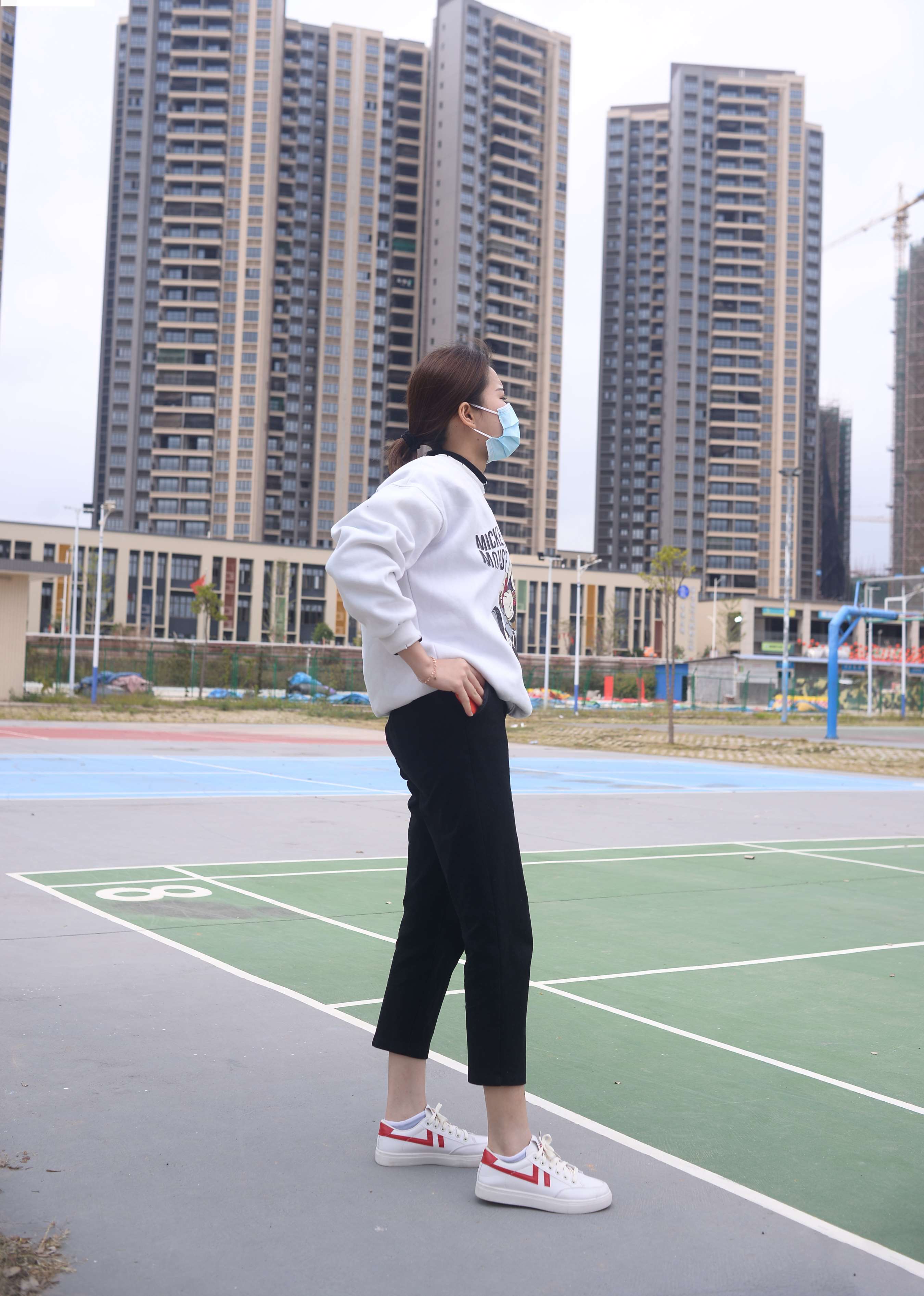 《阿雅 日子是崭新的》作品图