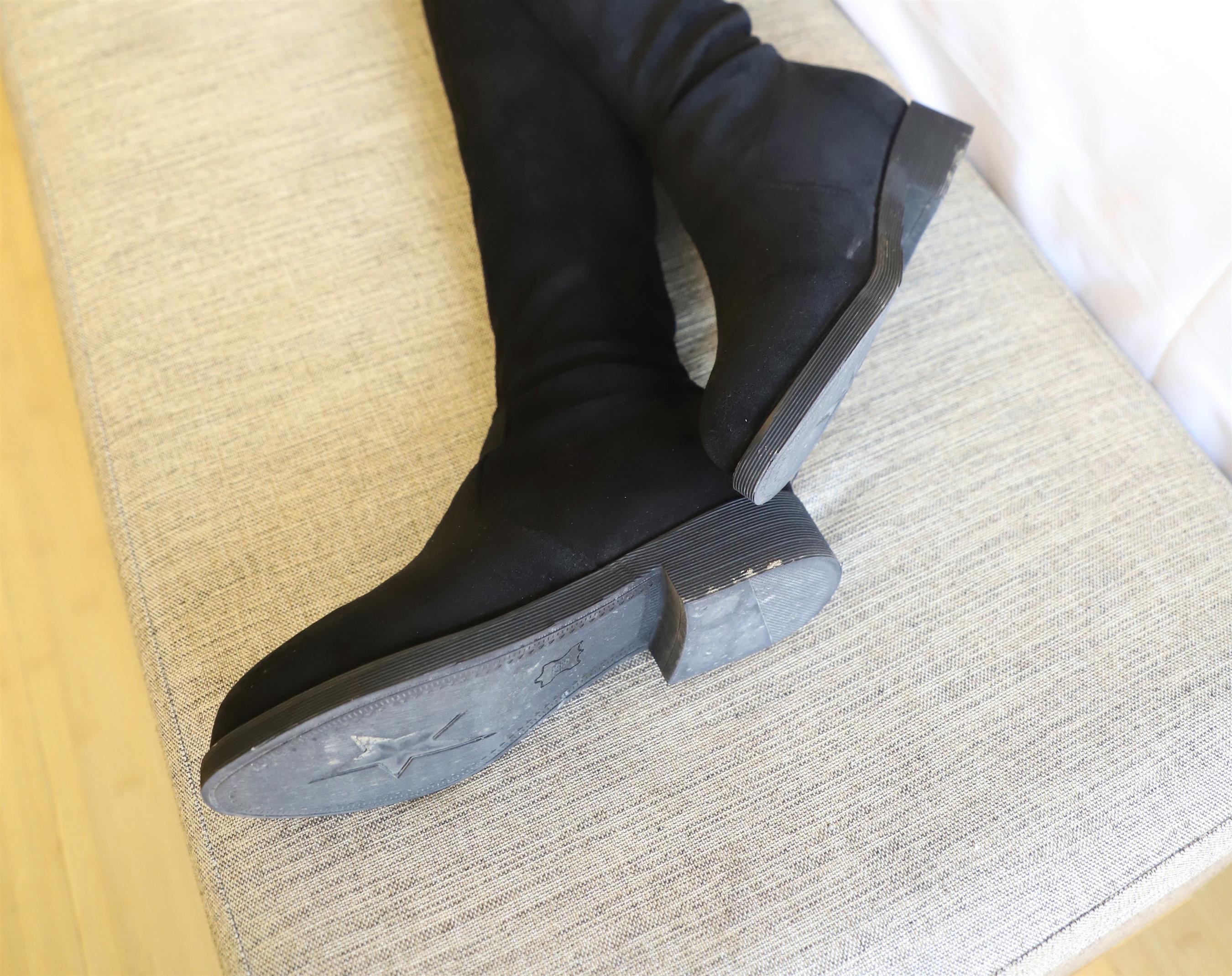 《长靴の黄棉袜脚丫+视频1个》作品图