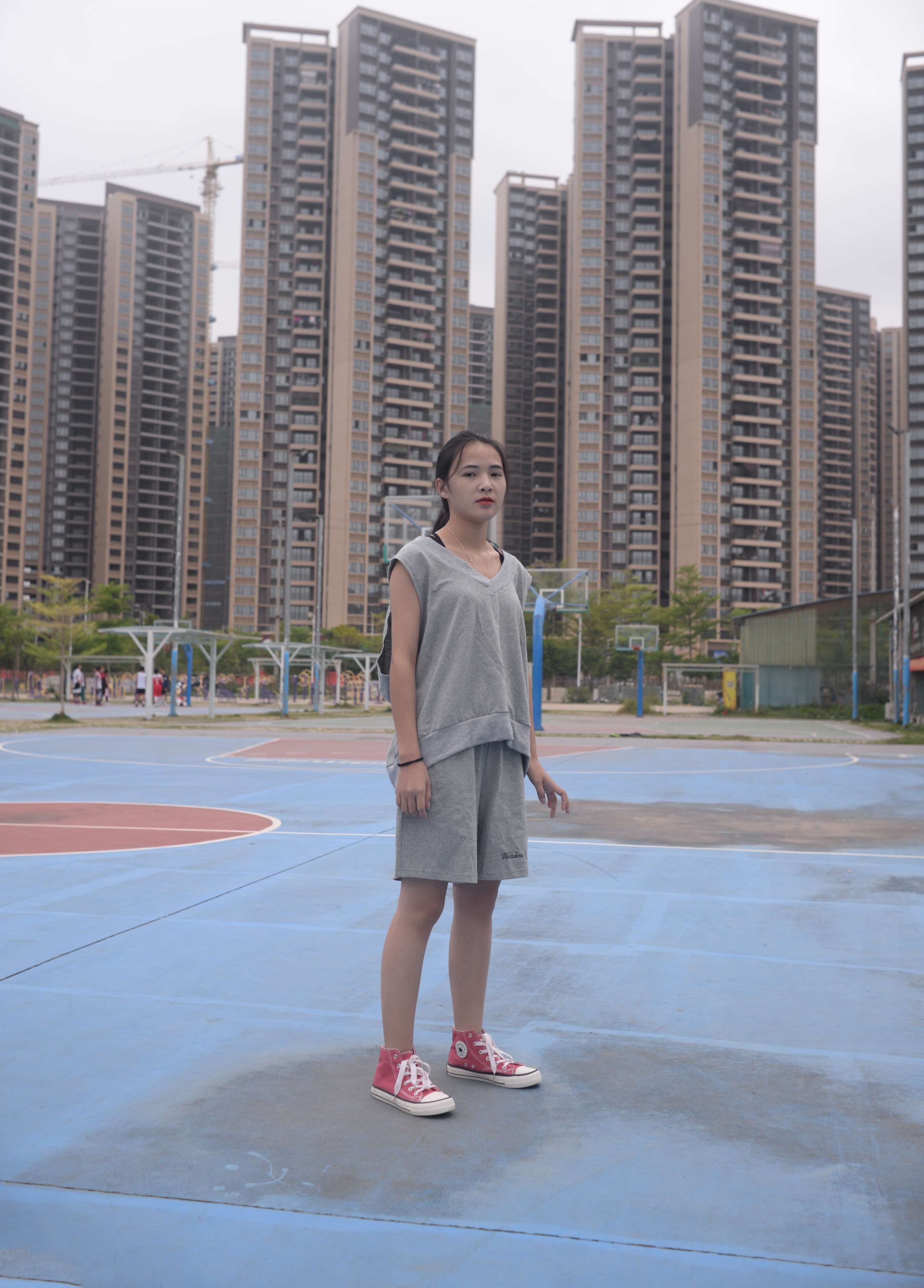 《小米酱小姑娘 好看的锁骨千篇一律 》作品图