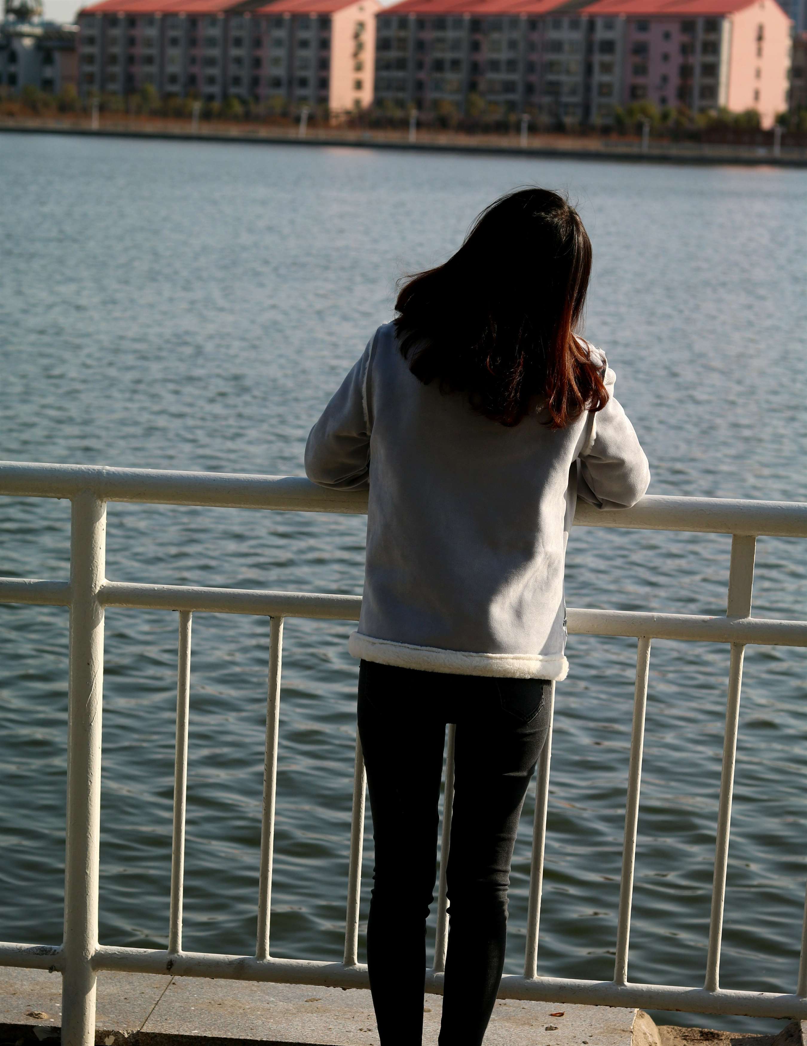 《周末的一天》作品图