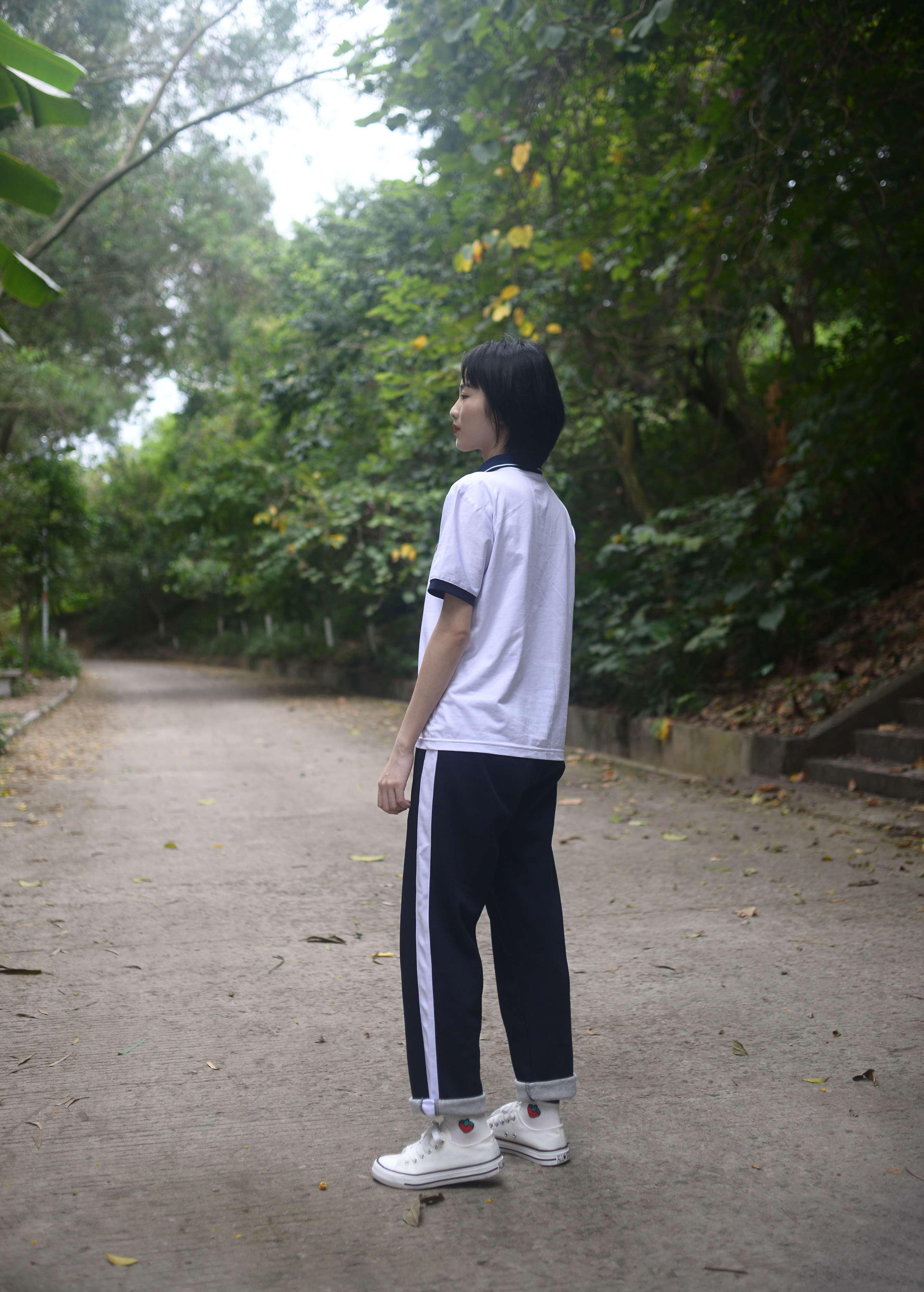 《陆佳学妹 滚烫的馨香》作品图