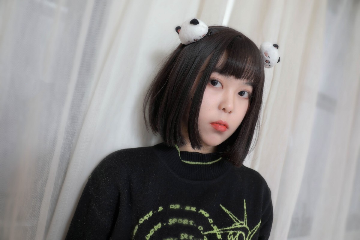 《板鞋の白长棉袜脚》作品图