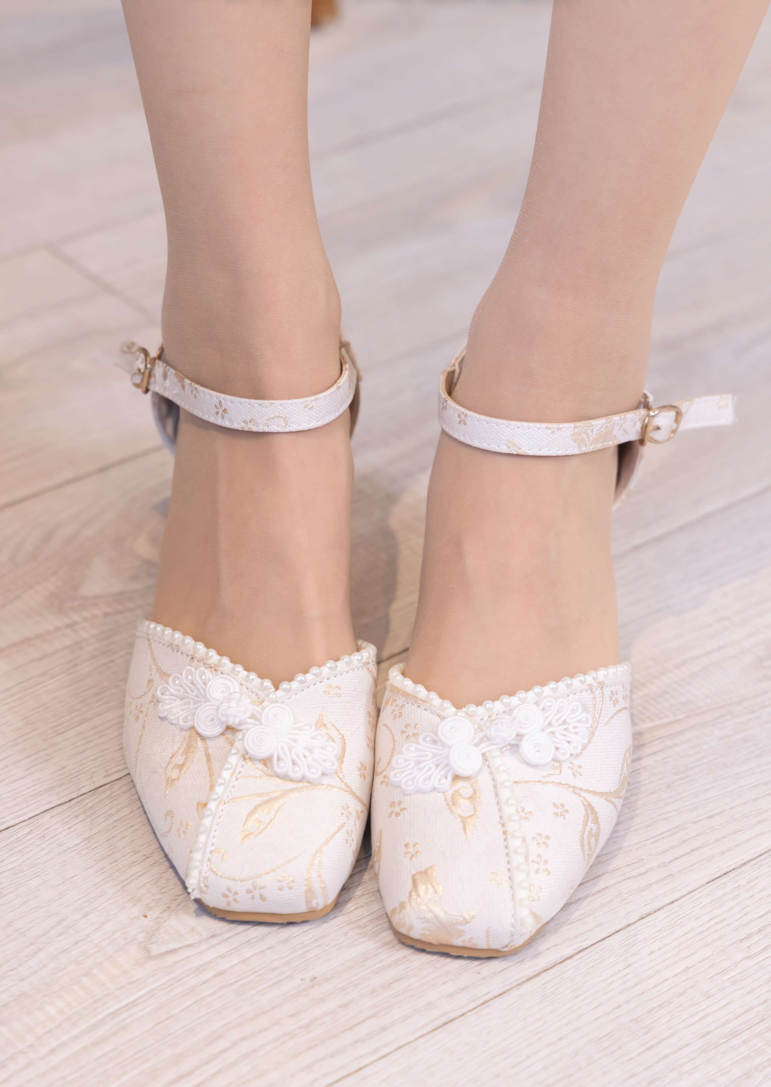 《 稚予-高跟鞋の肉丝》作品图