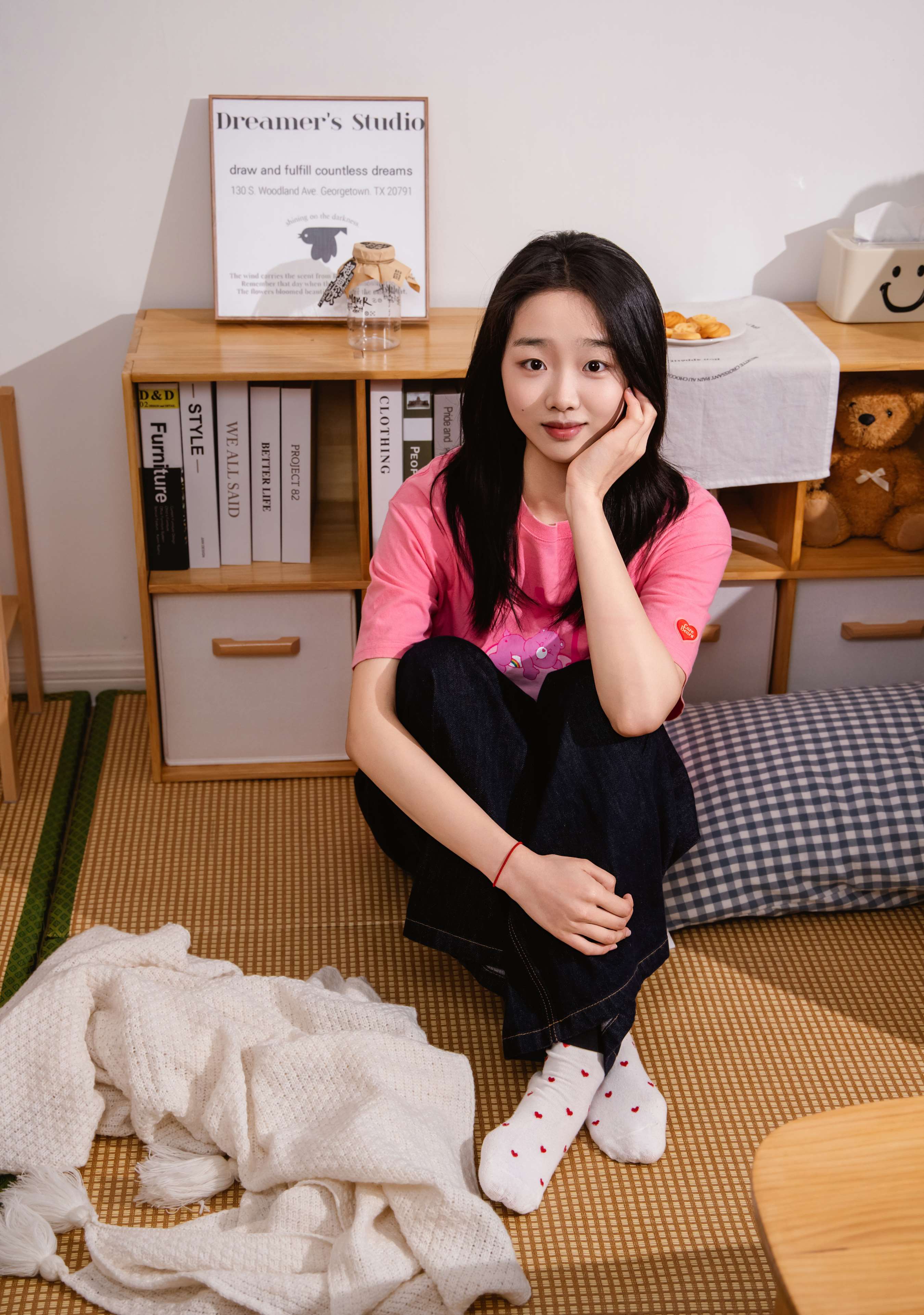 《奶芙 脏板鞋白棉袜の嫩足》作品图