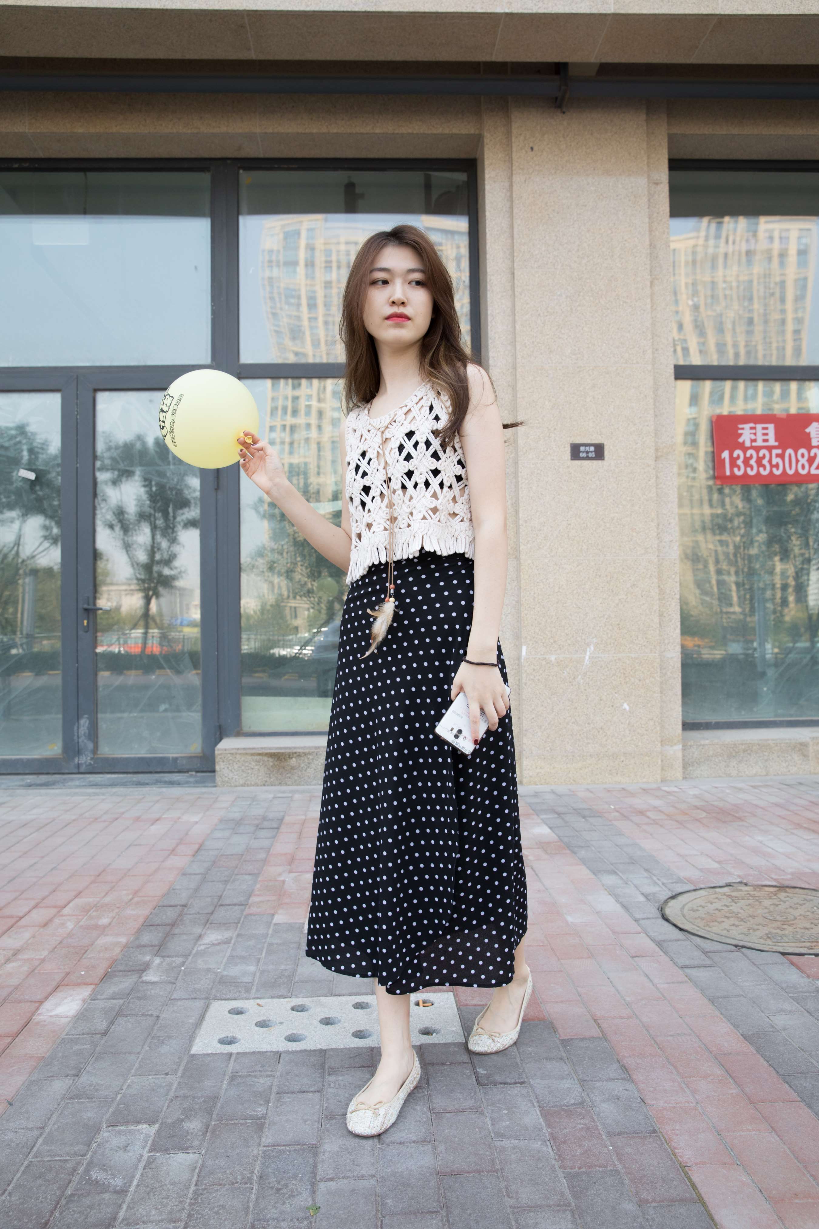 《佳琪小姐姐-气球里的浪漫》作品图