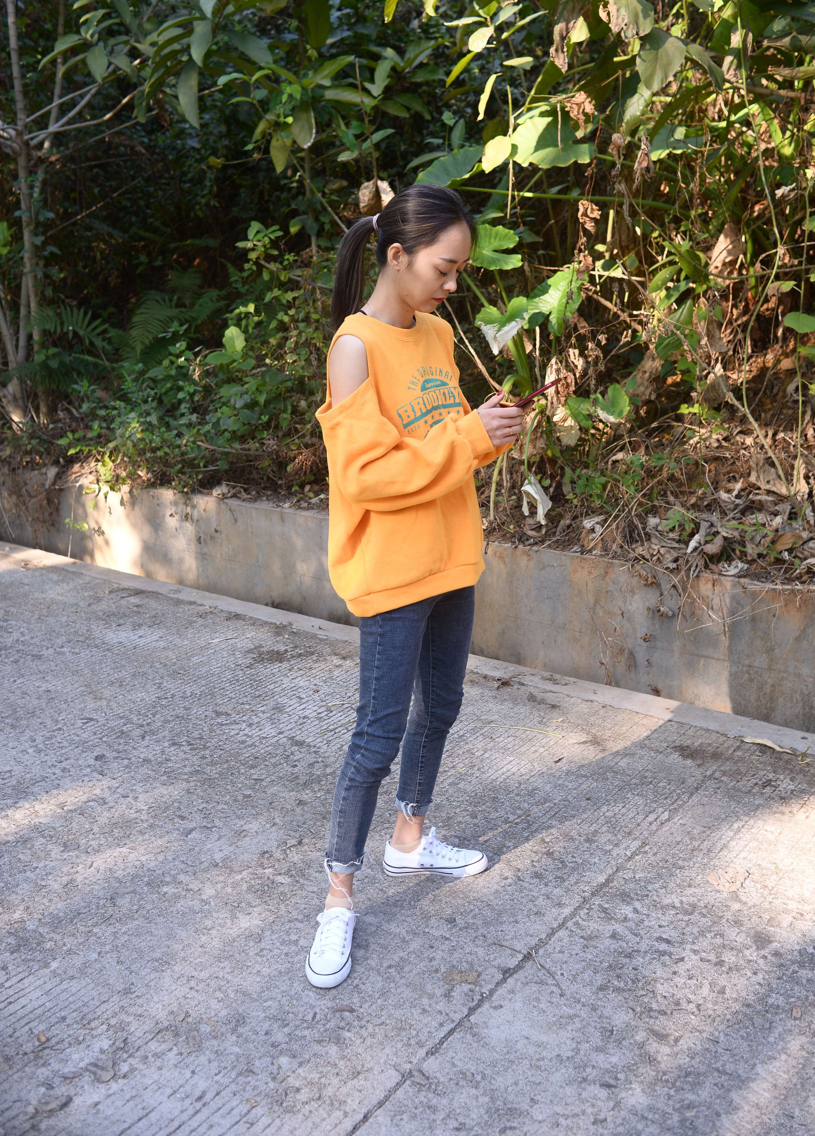 《贝贝 温暖而迟缓》作品图