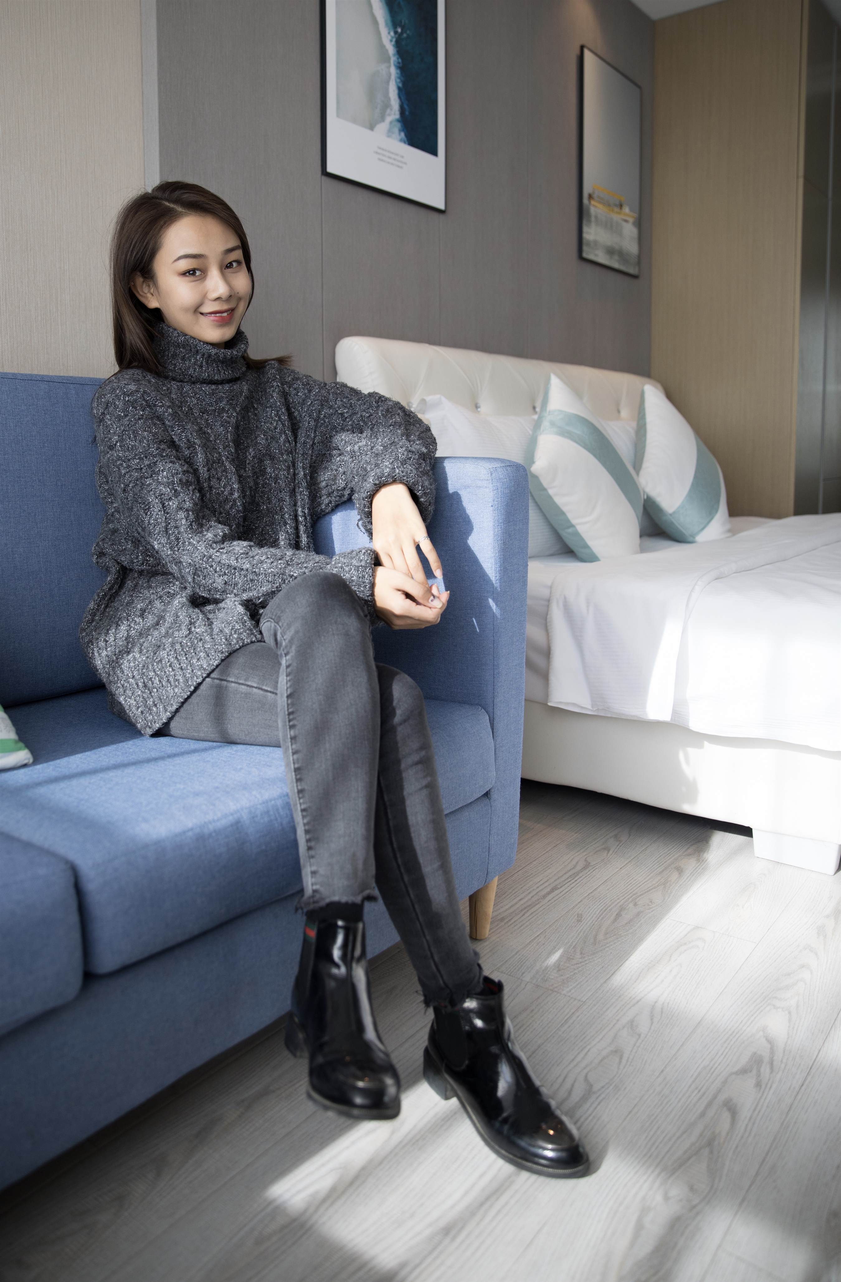 《短靴の棉袜脚【花絮1个网盘下载】》作品图