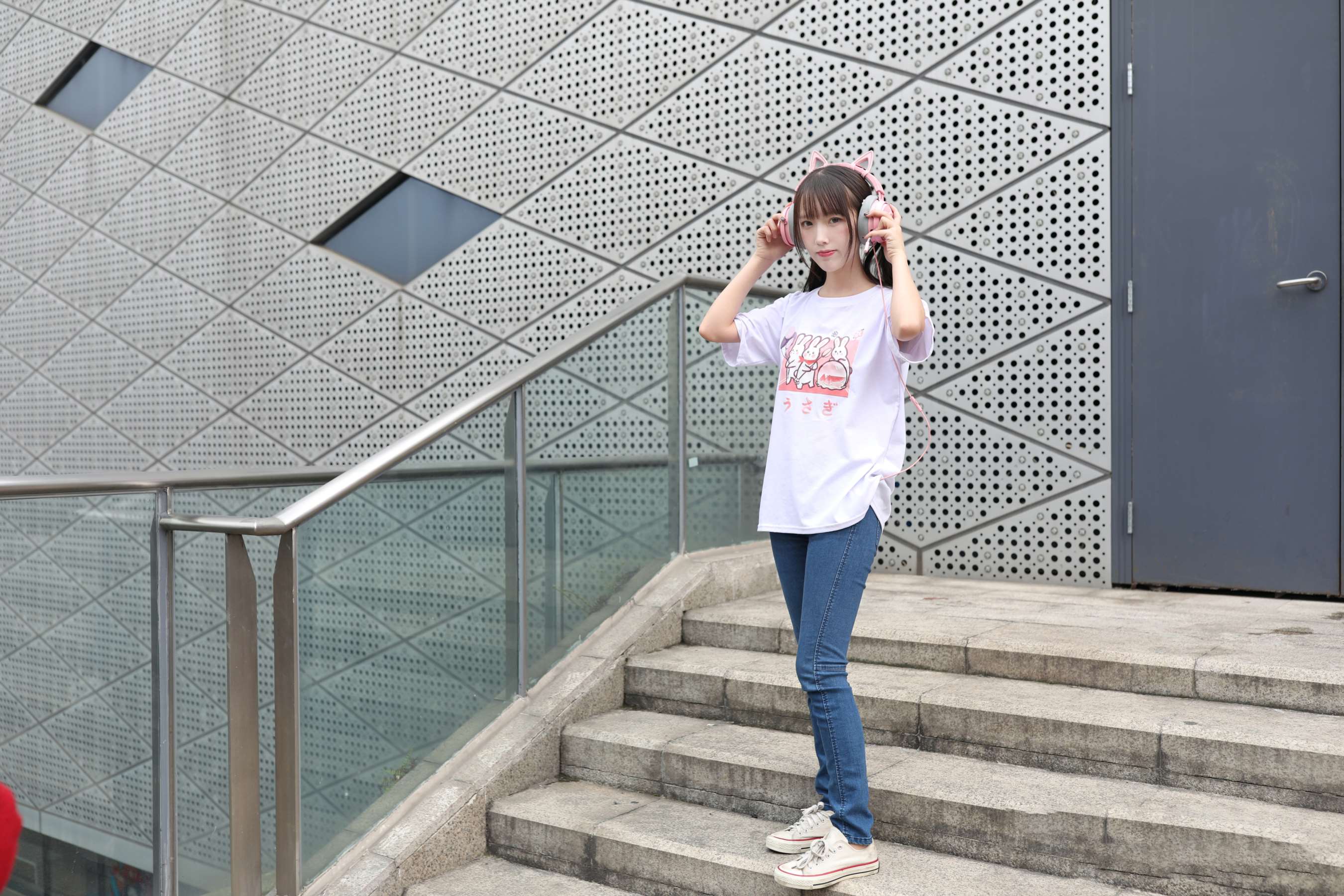 《樱子撕烂肉丝》作品图