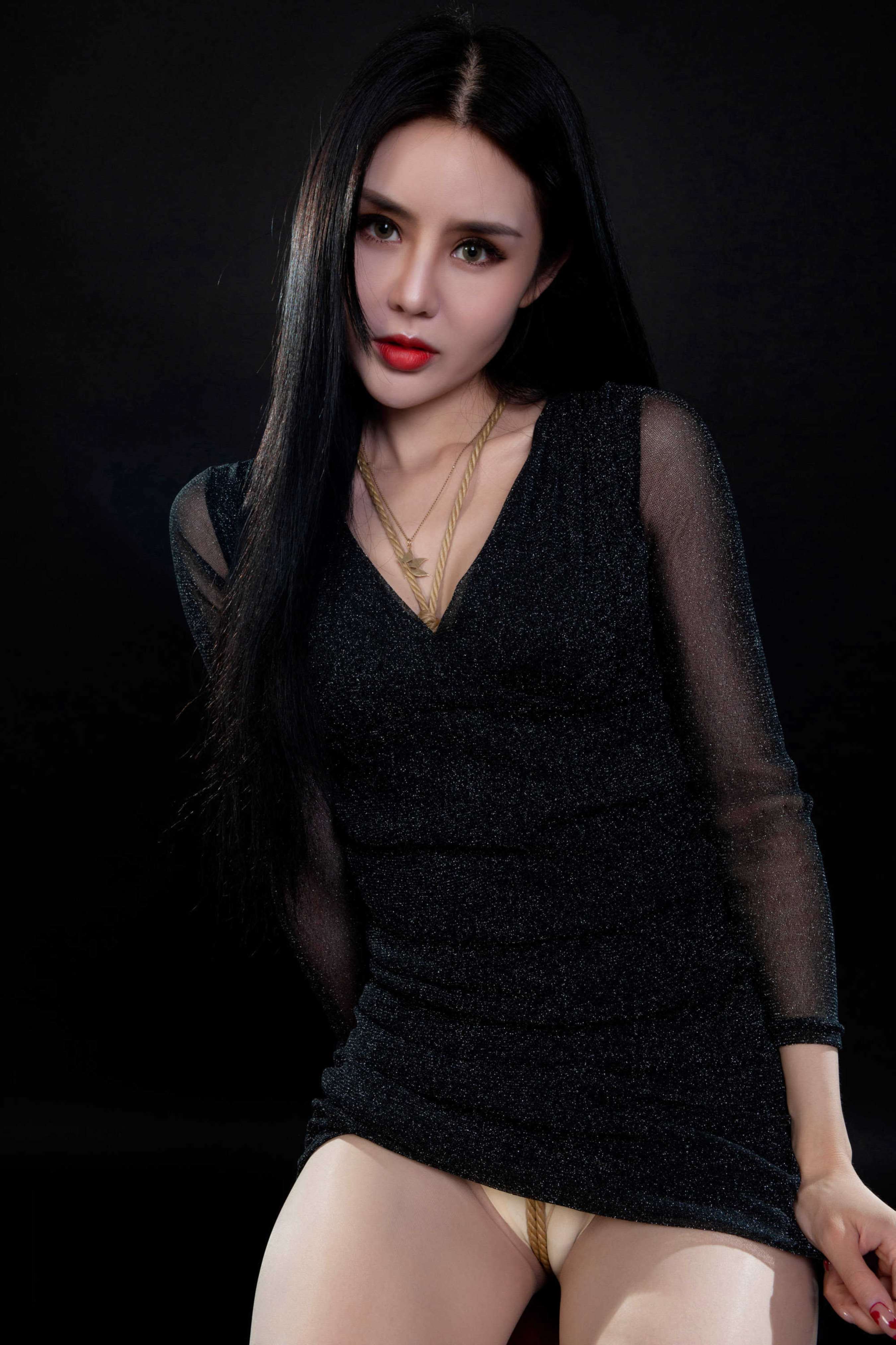 《欲缚龟甲-凉儿》作品图