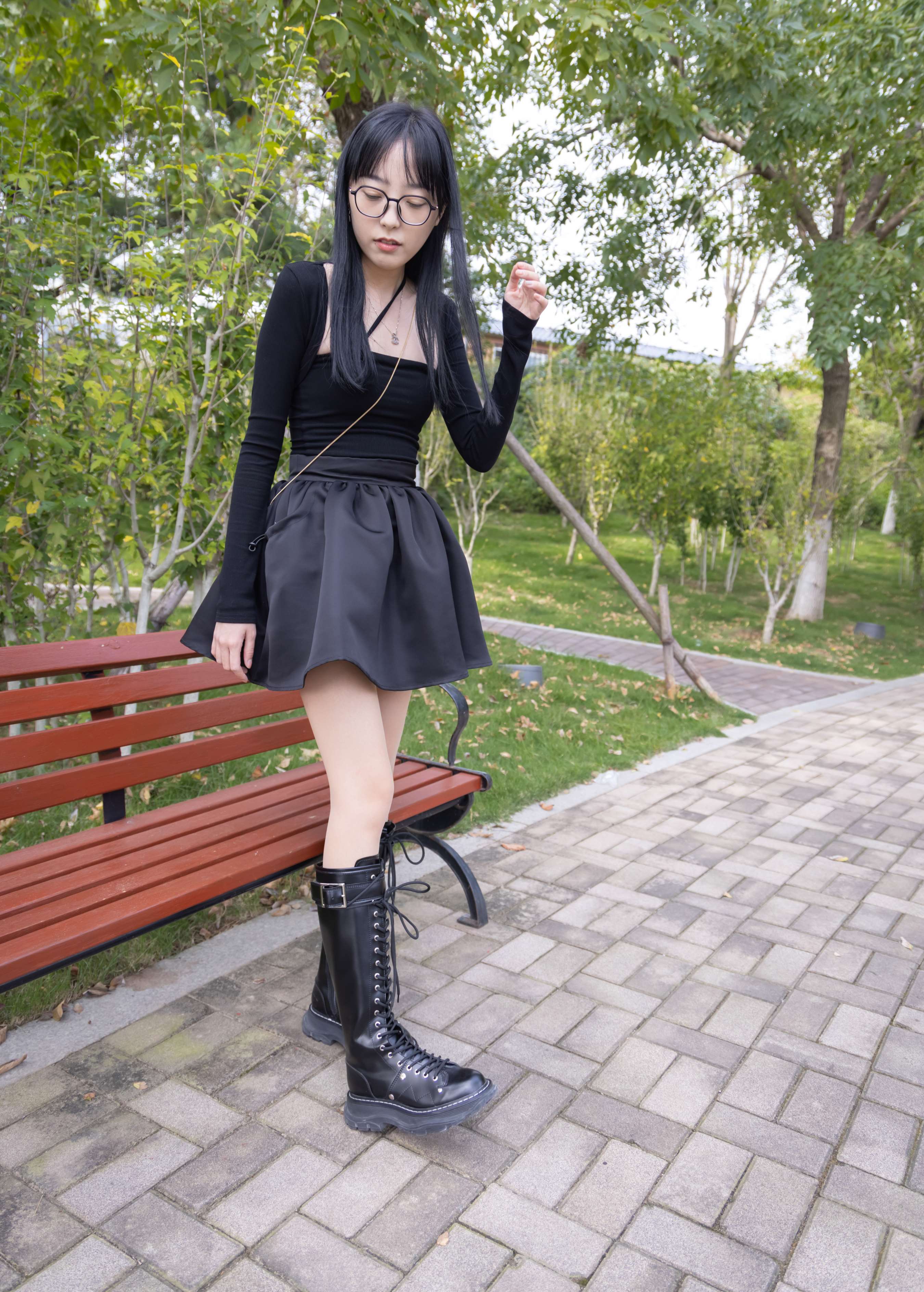 《小姐姐长靴の棉套丝》作品图