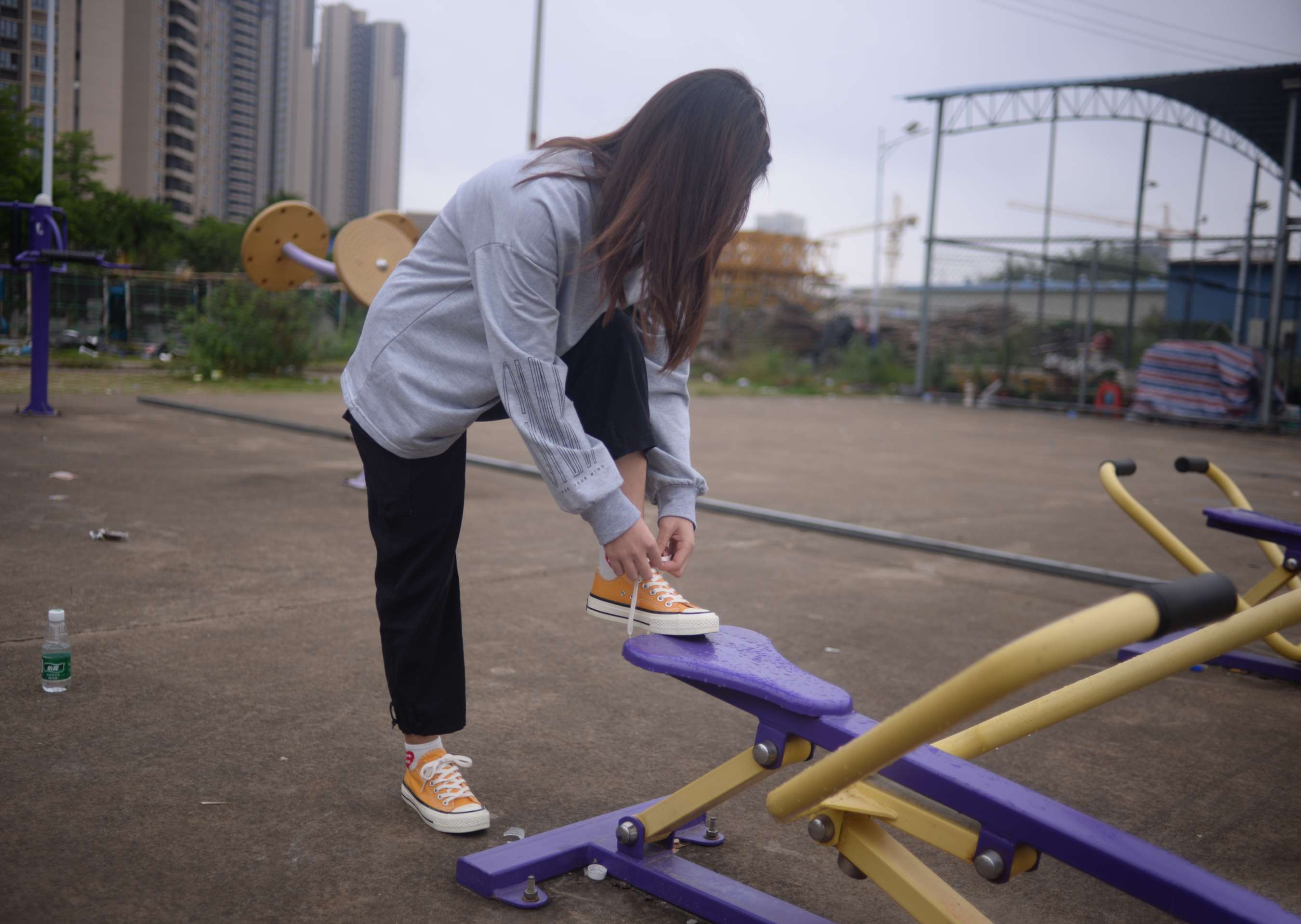 《小凌学姐 阳光很暖,电量很满》作品图