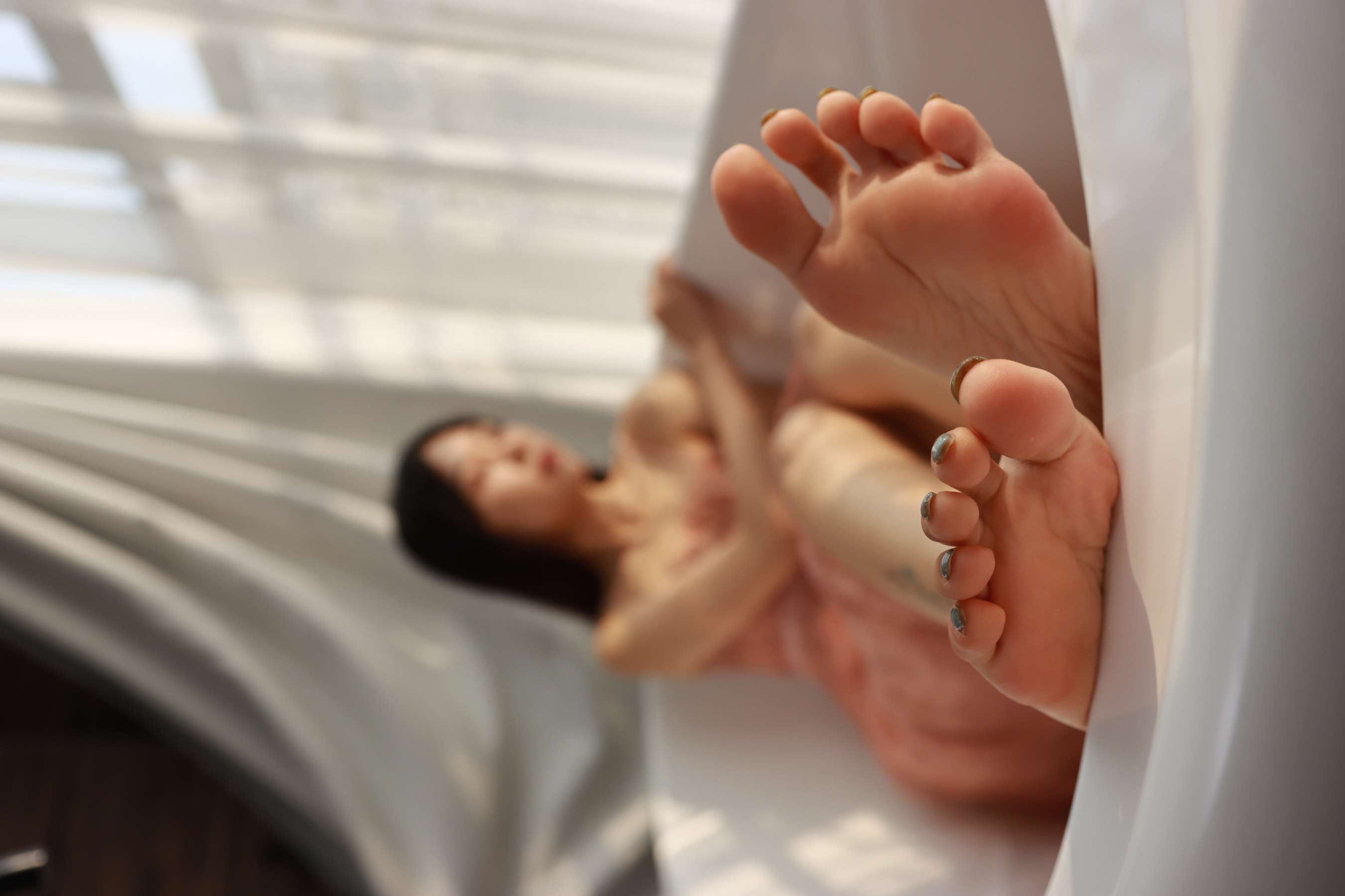 《小蔡浴缸玩水》作品图