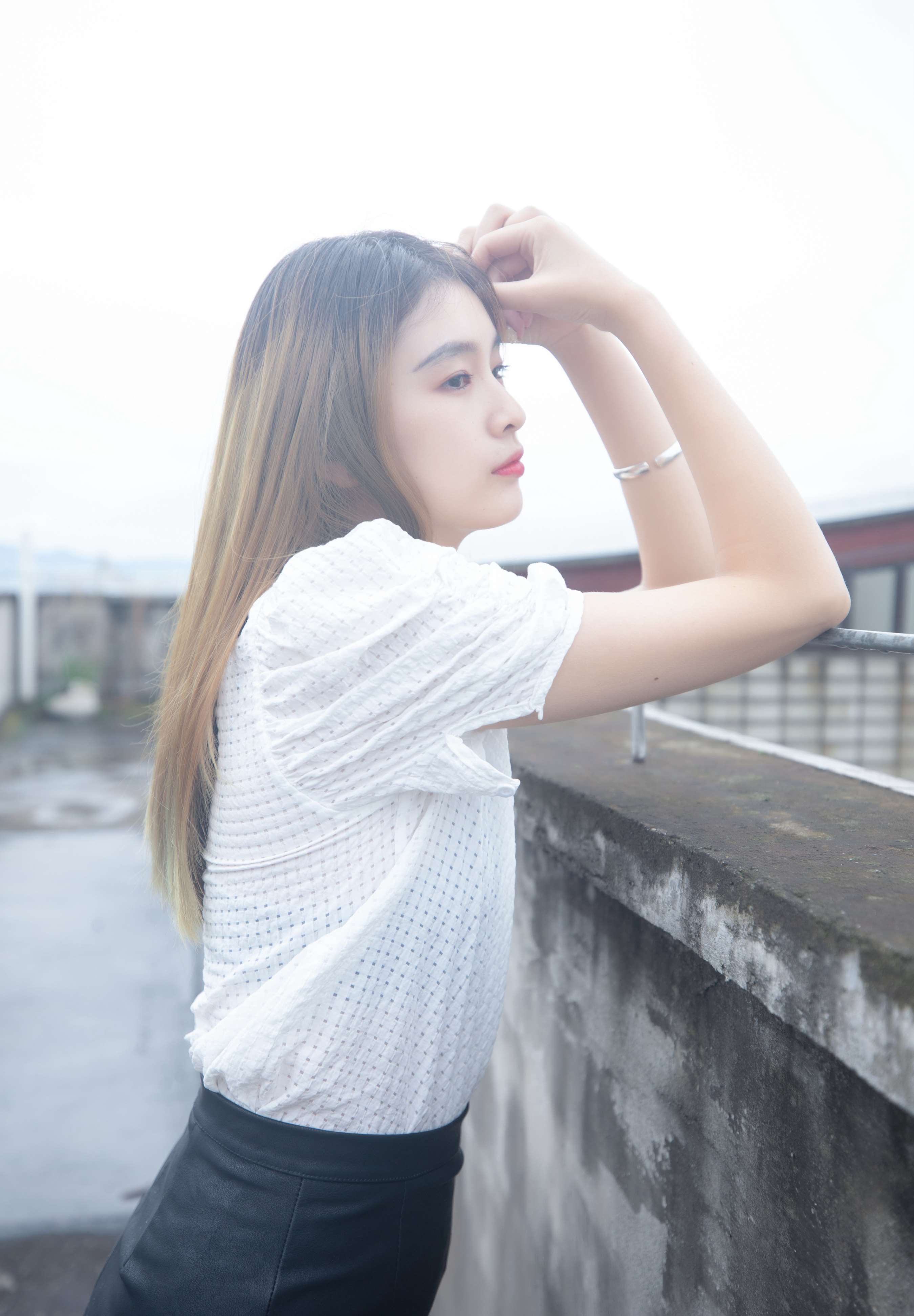 《晓瑞师妹 天台肉丝》作品图