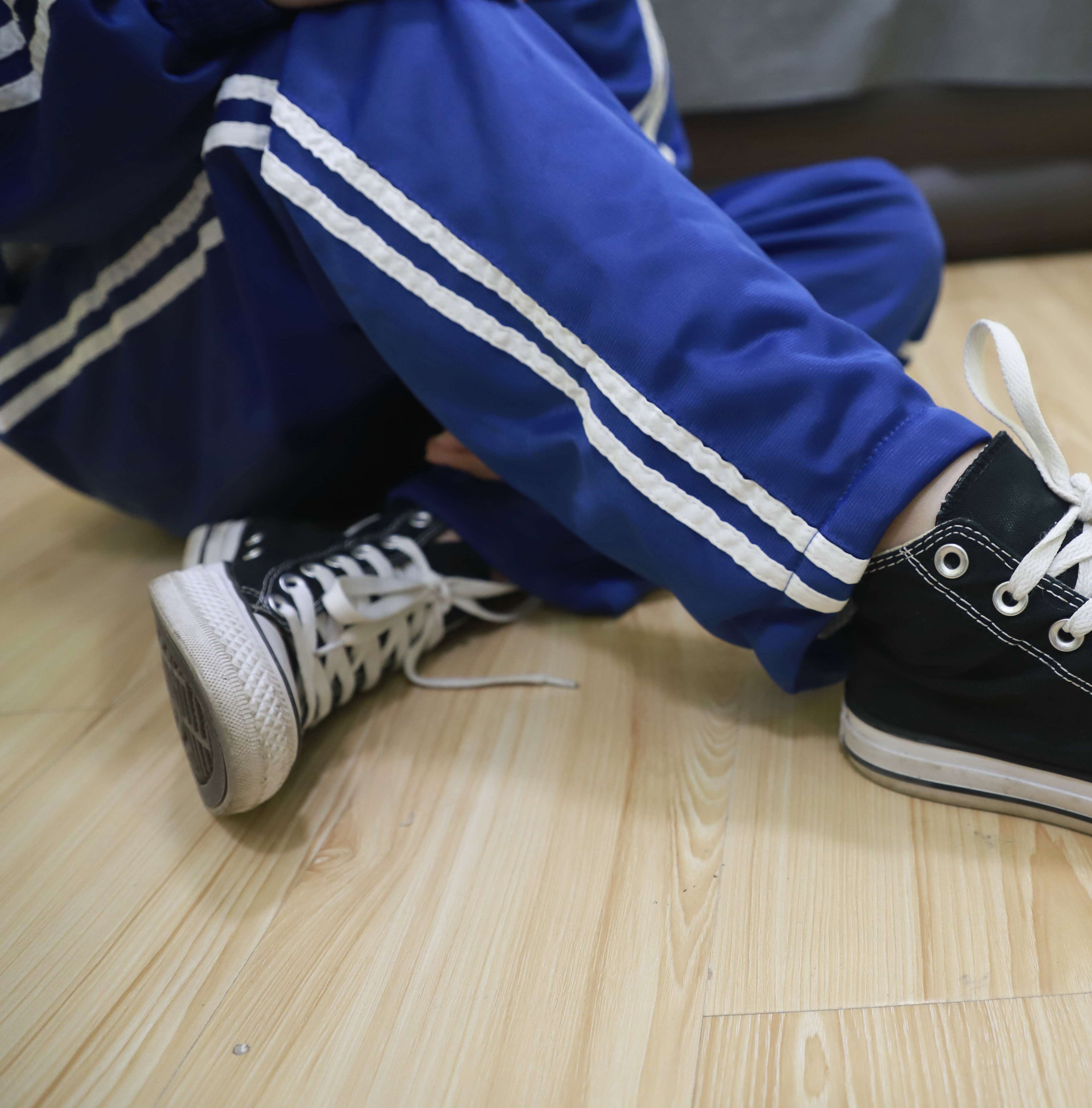 《校服小可爱+视频1个》作品图