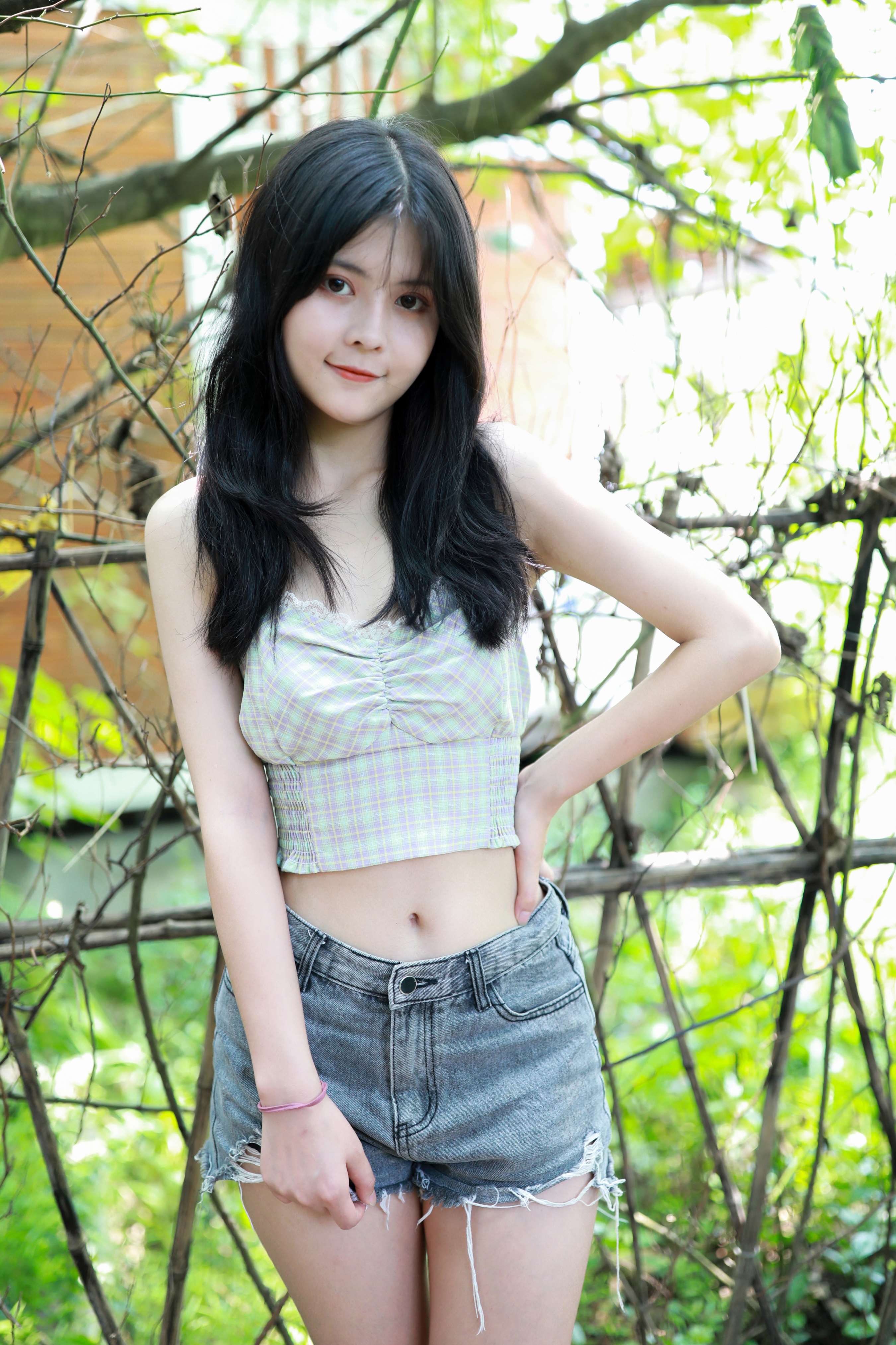 《美琳小师妹拖鞋裸足》作品图