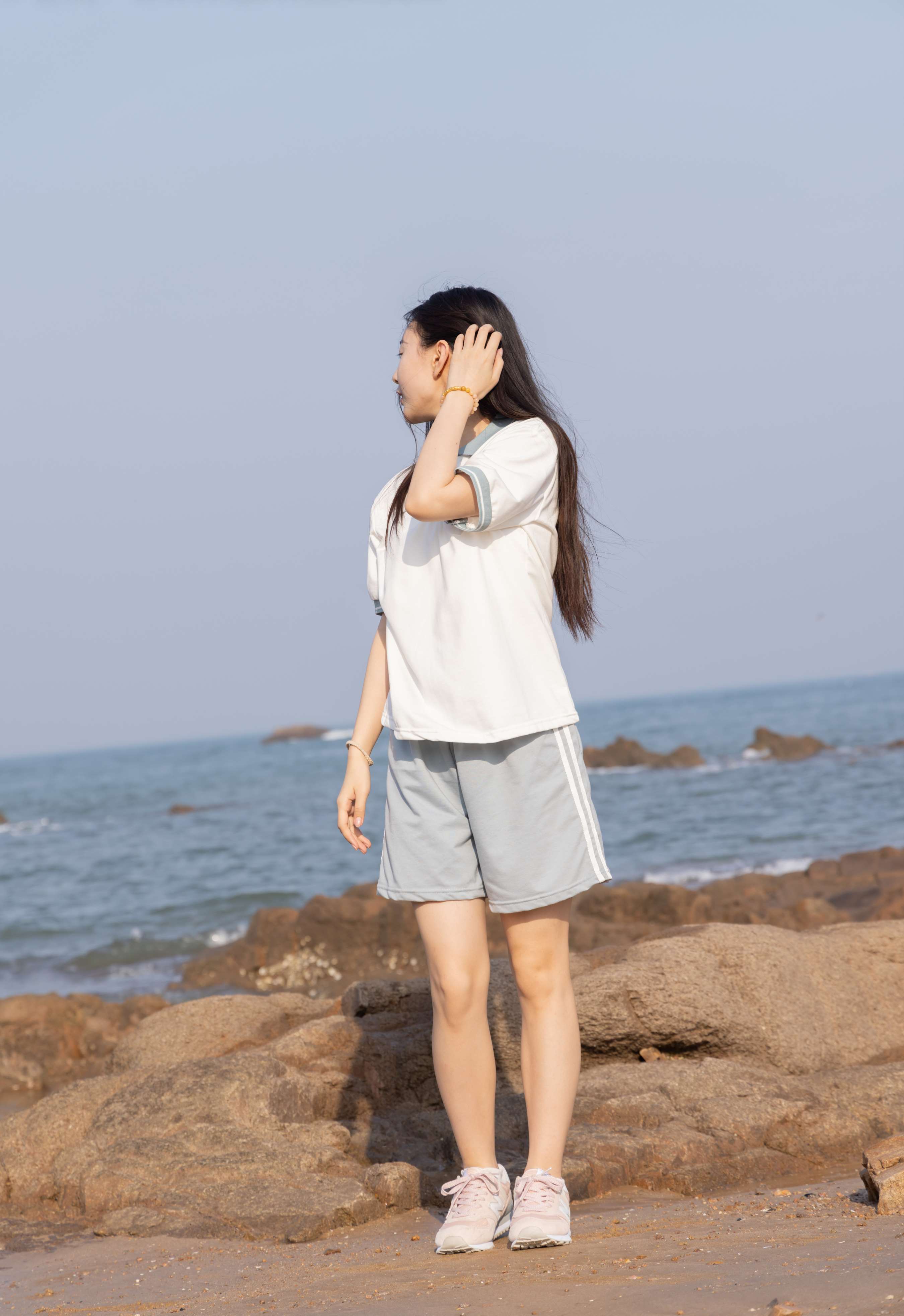 《美兔-海边的风》作品图