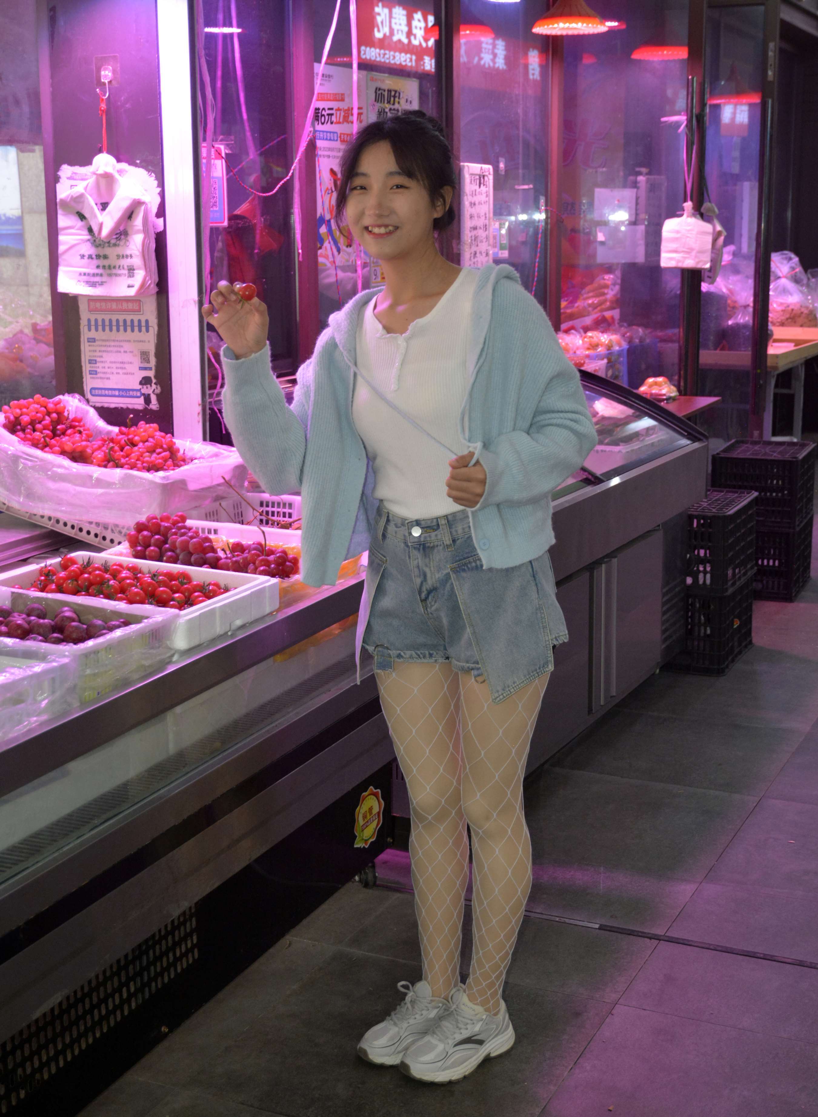 《点点-漏网之鱼》作品图