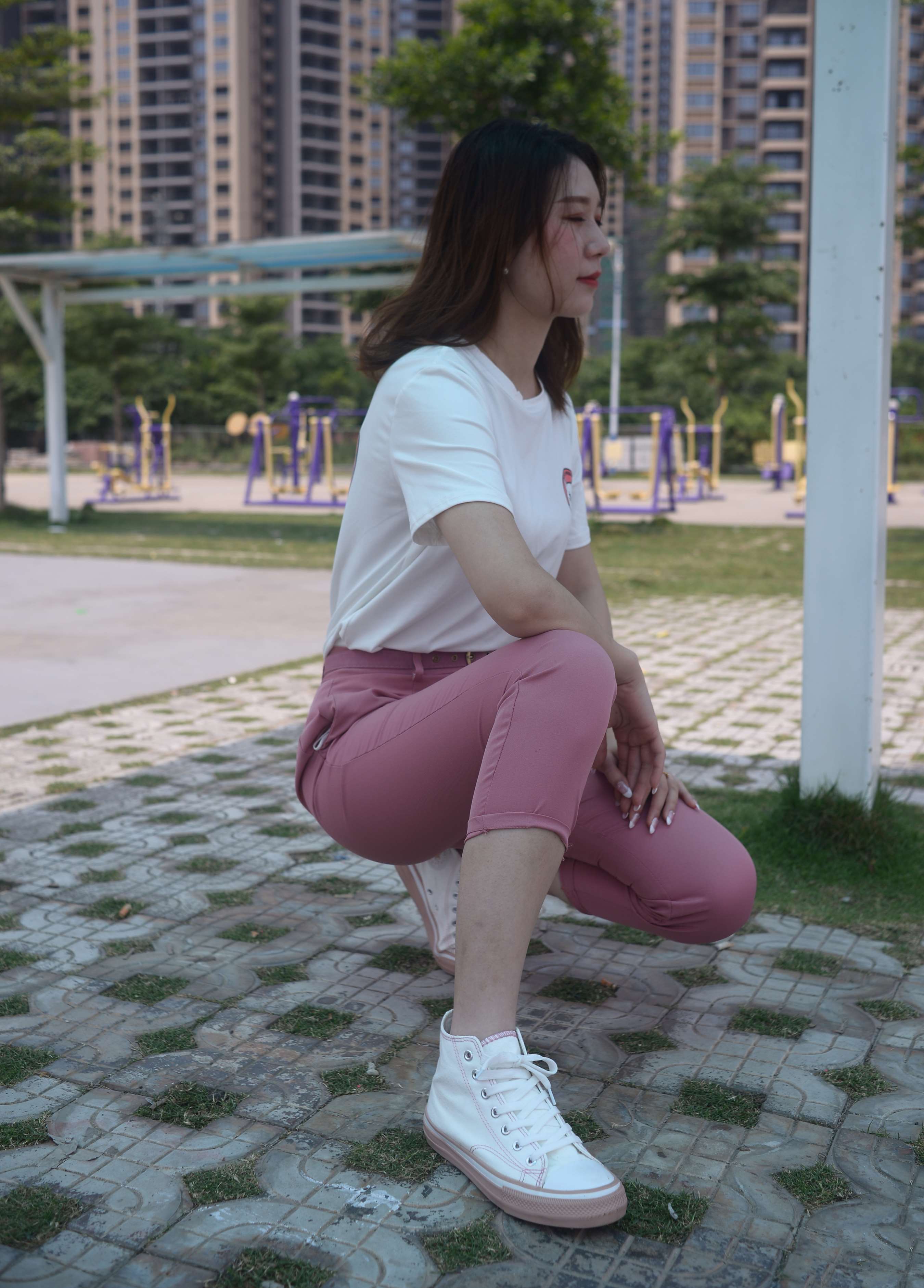 《赵沛少女-夏天有梅子味的晚霞 》作品图