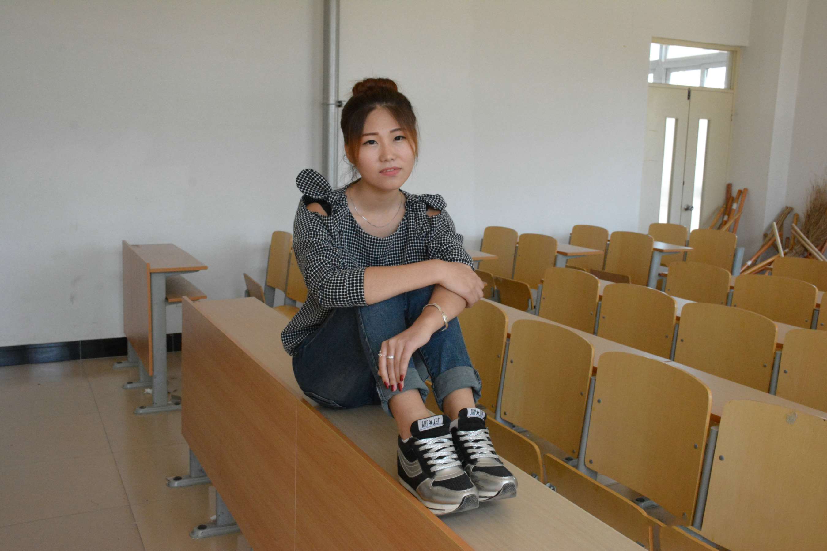 《思思棉袜の嫩足》作品图