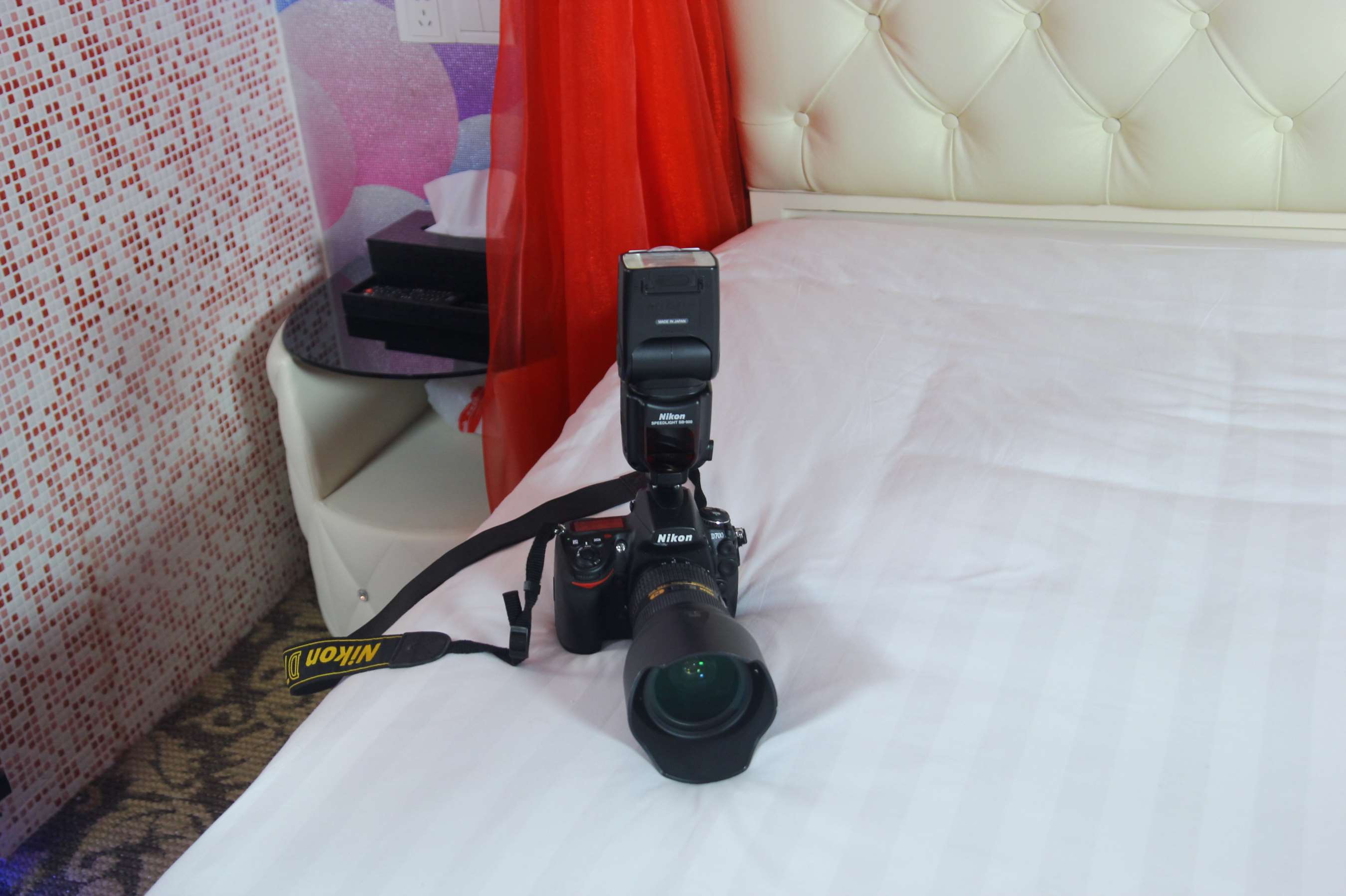 《花季少女“小依”的玉足》作品图