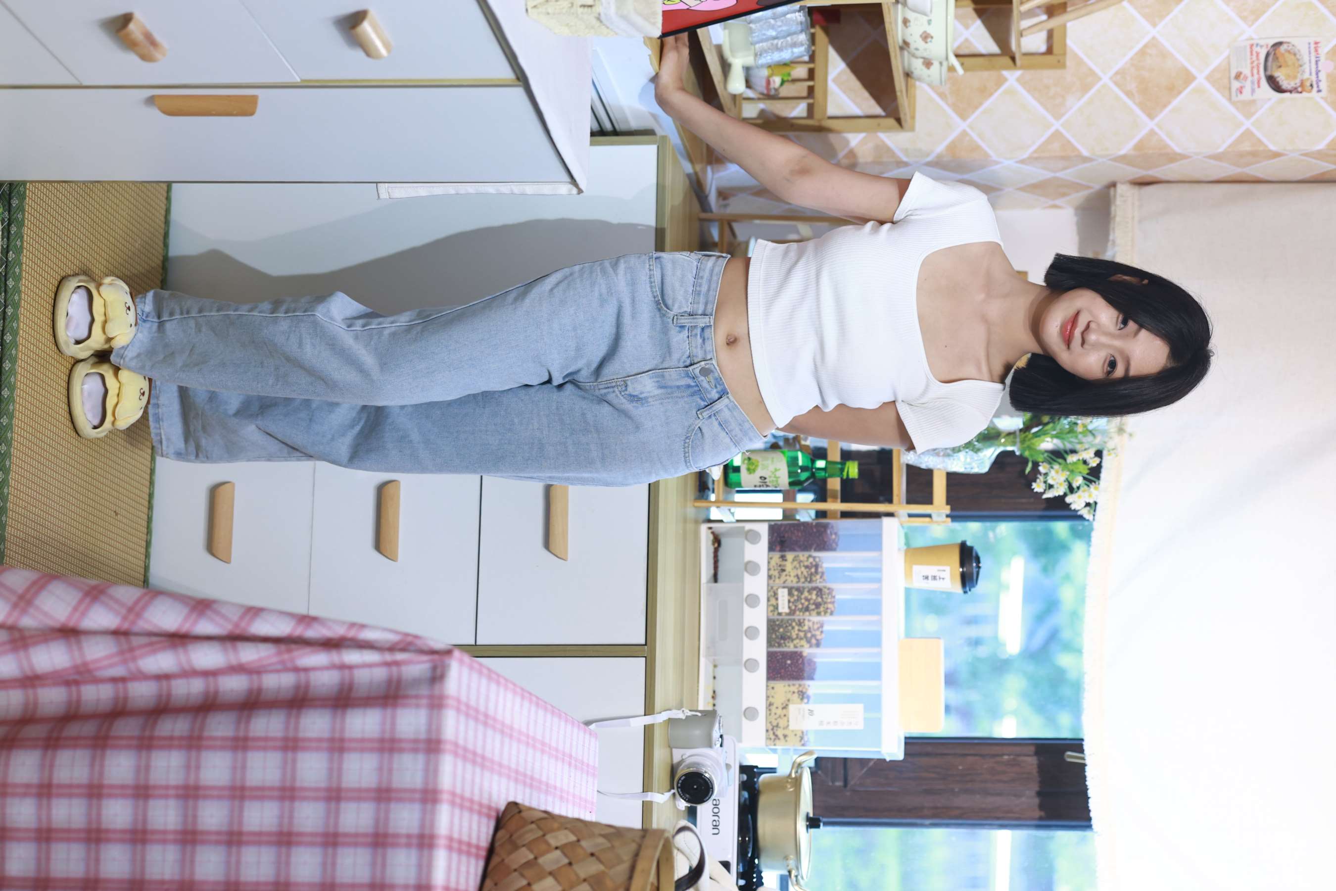 《Light-厨房の棉袜足》作品图