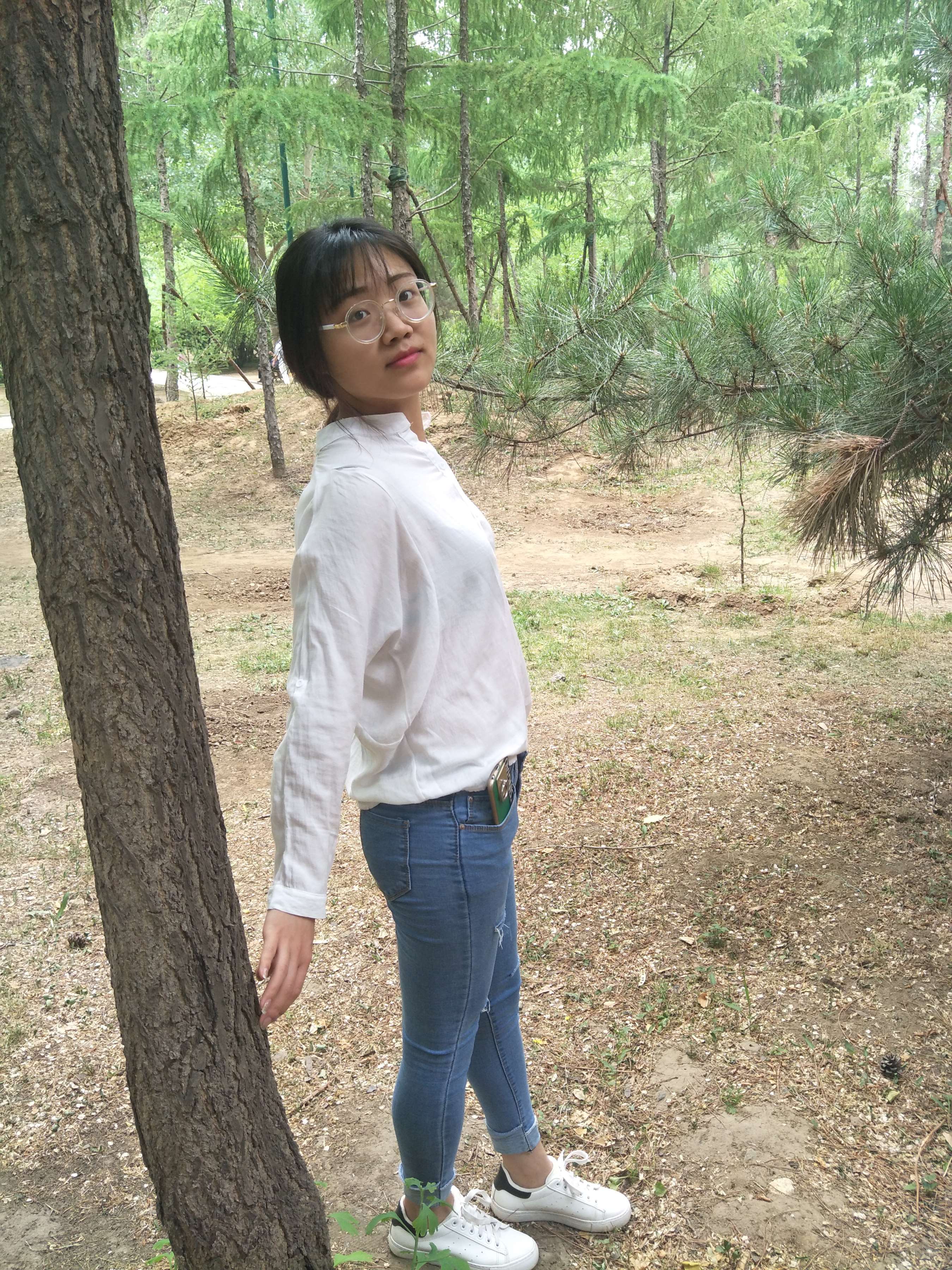 《堂妹紧牛户外棉袜换网袜》作品图