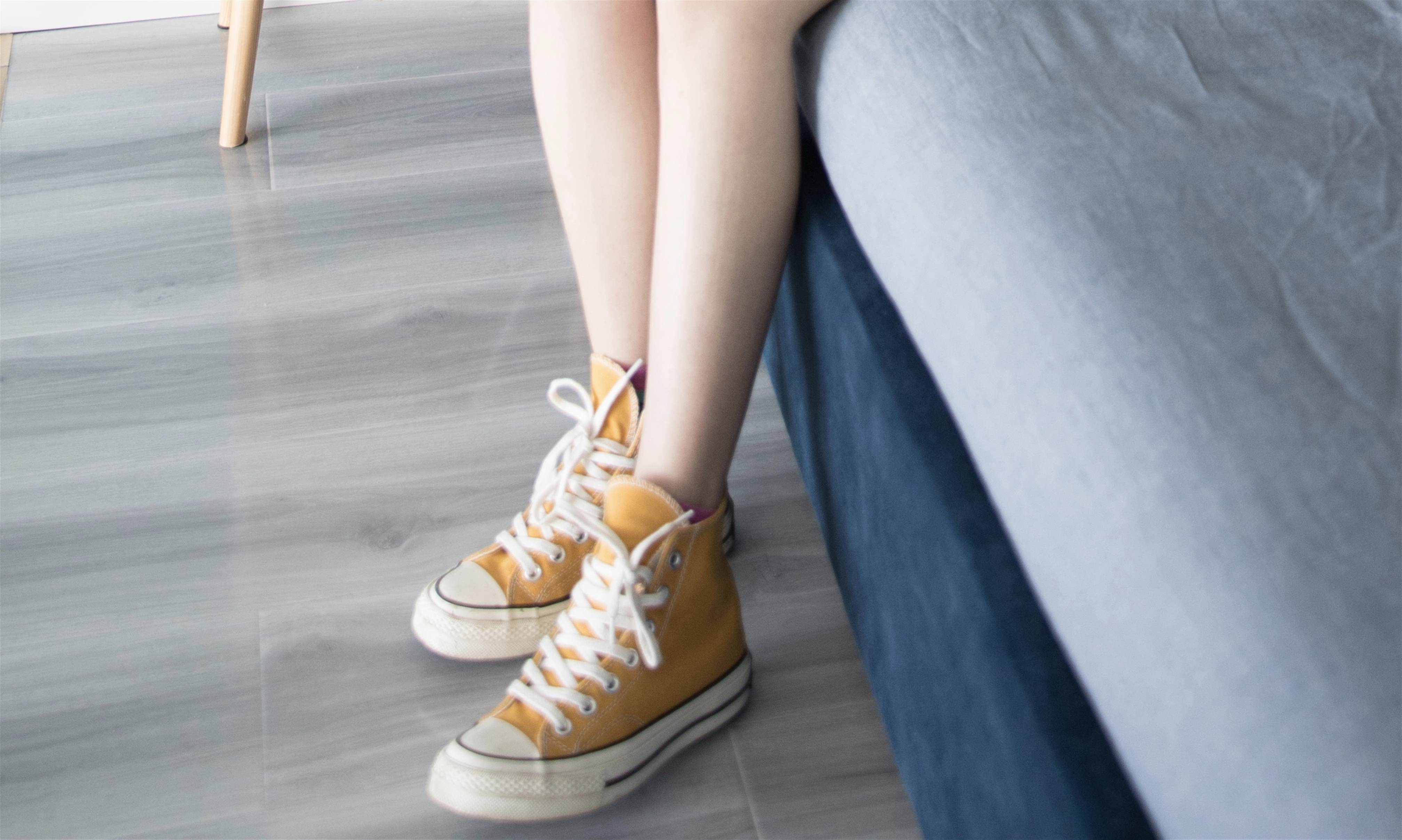 《康威の棉袜脚丫+【视频4个网盘下载】》作品图