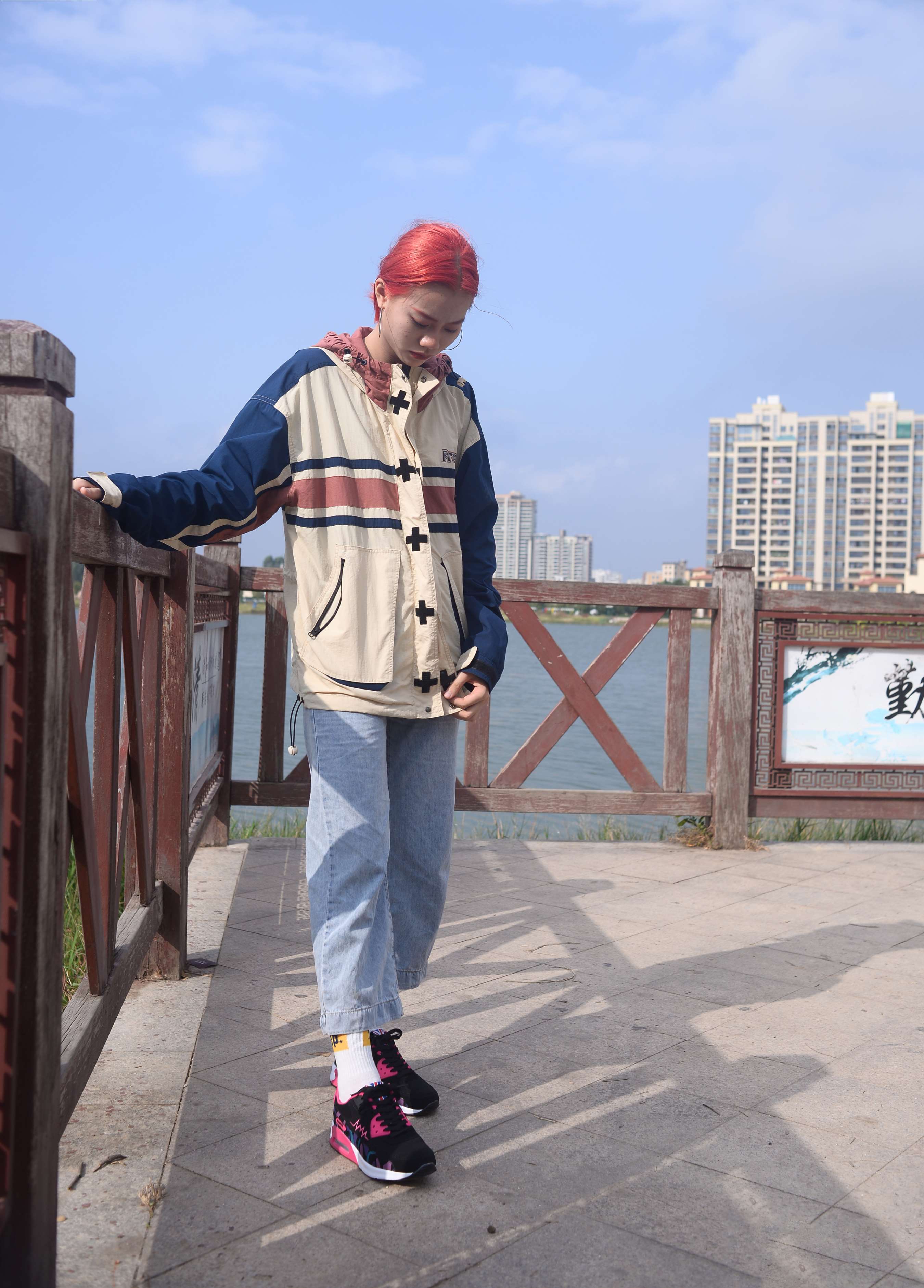 《彤彤 眼里是阳光》作品图